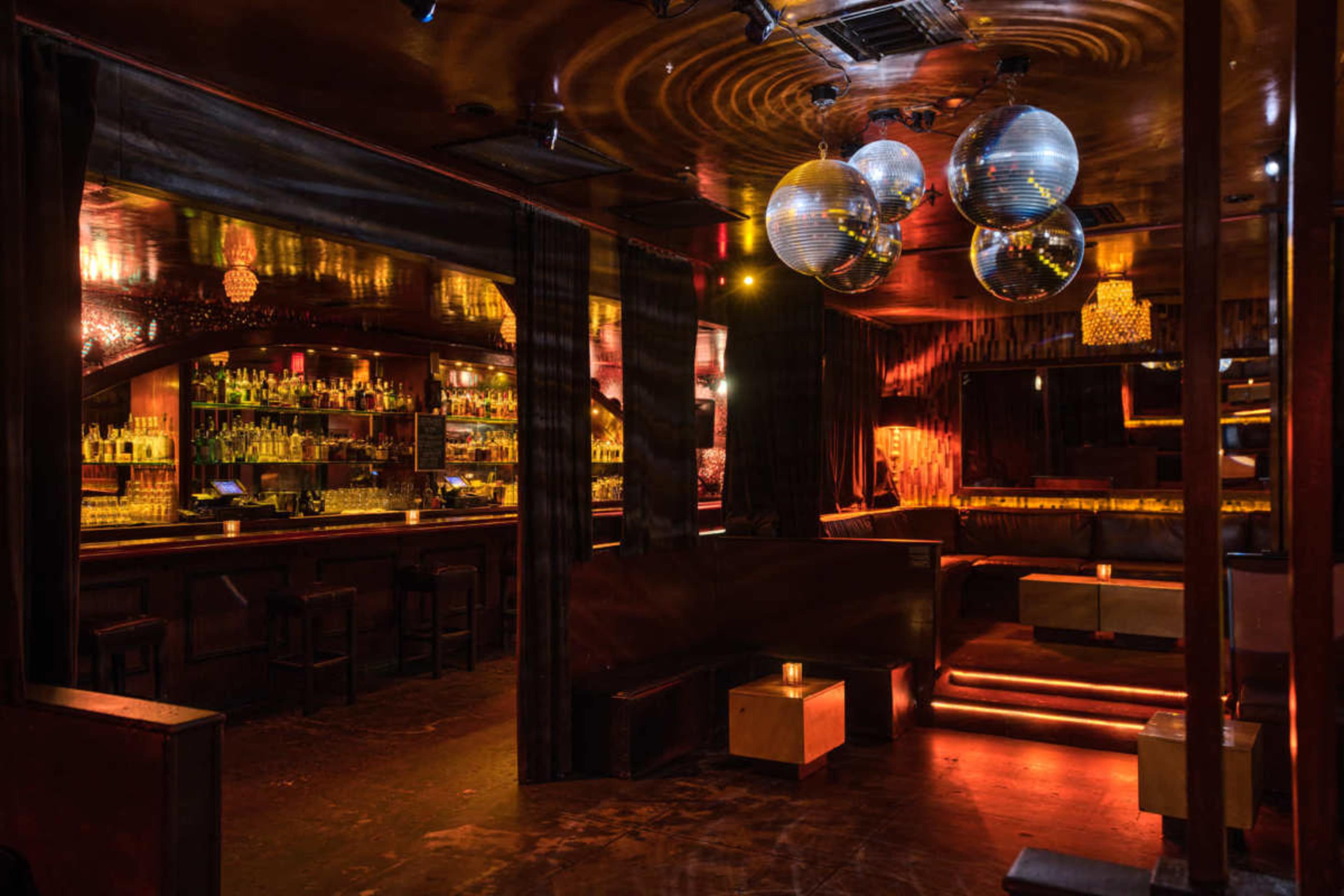 Bar and Lounge VIP Reservation (Not Private) Image in Hollywood, Los Angeles, CA