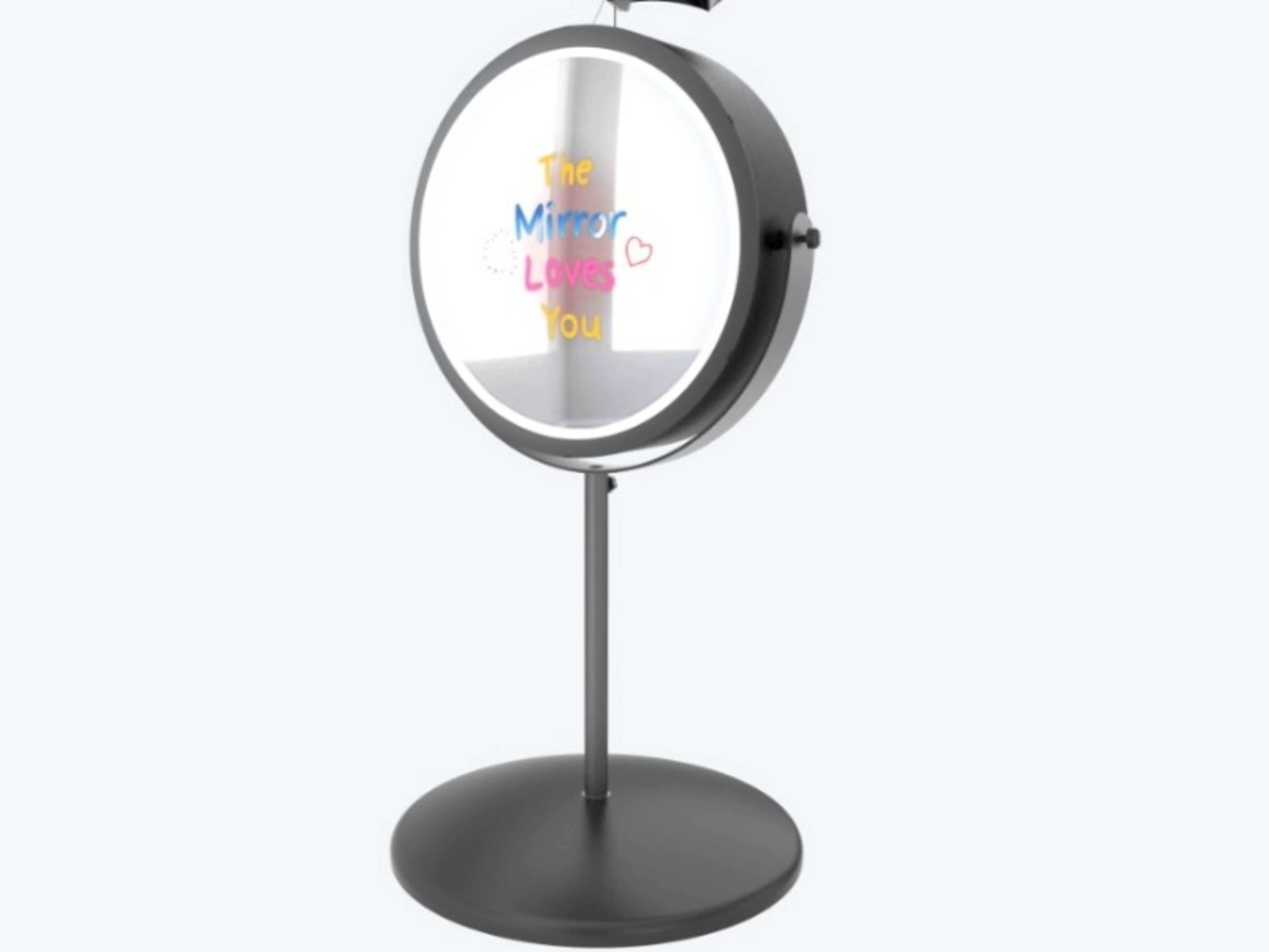 Mirror photo booth