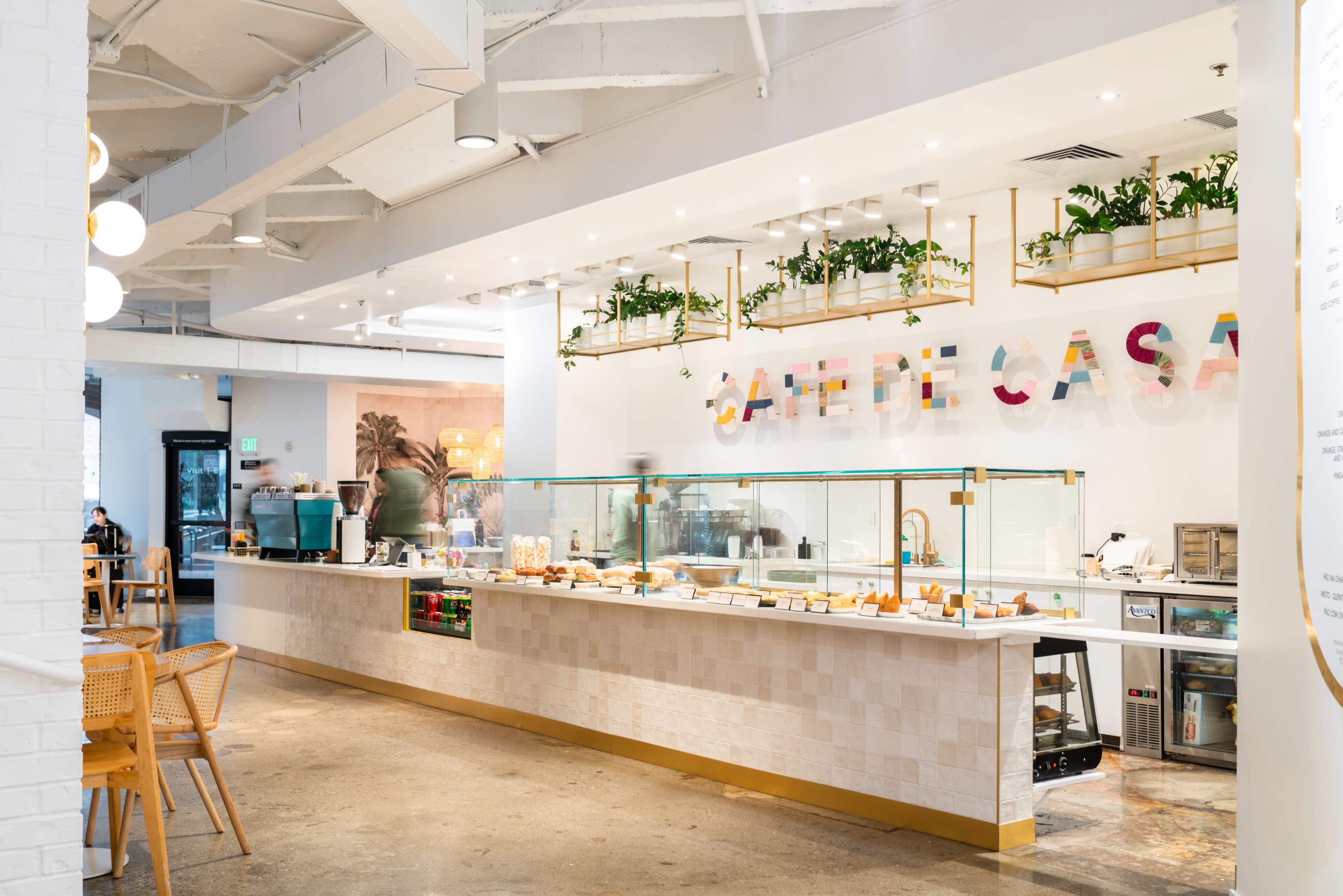 Industrial-Chic Wharf Restaurant with Cozy Vibes Image in Fisherman's Wharf, San Francisco, CA