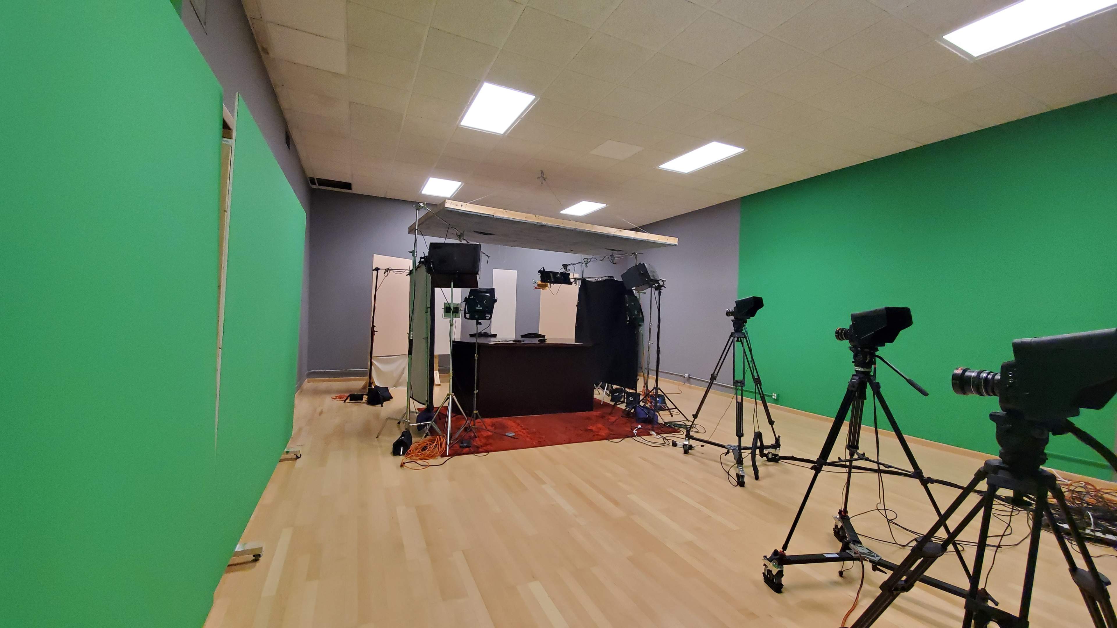 Bouncing Bunnie Productions | Photo Shoot and Film Studio in ...