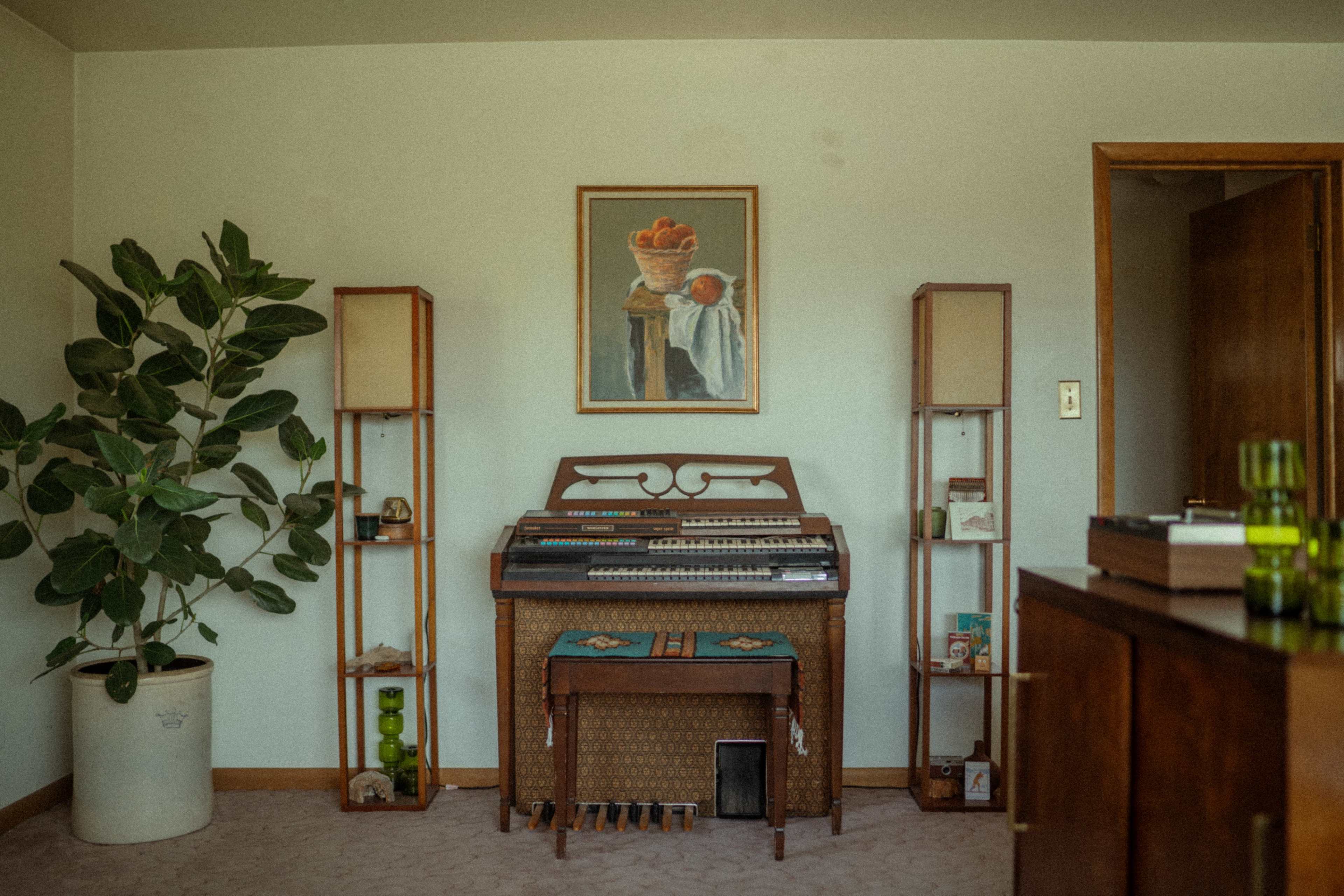 Ivin's Mid-Mod Home Image in Grand View South, Provo, UT