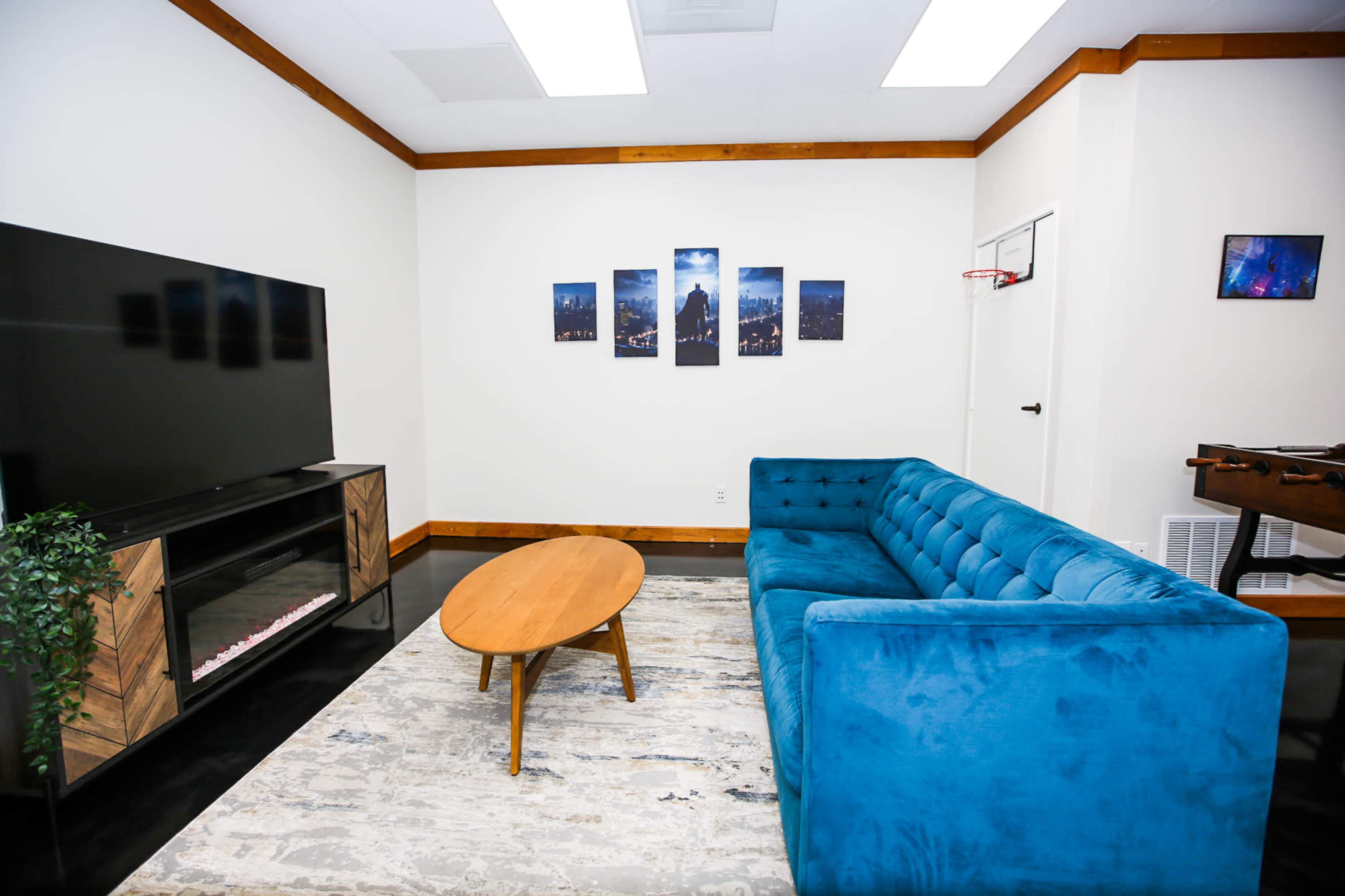 Penthouse-Style Downtown Office with Patio & Panoramic Views Image in Middletown, San Diego, CA