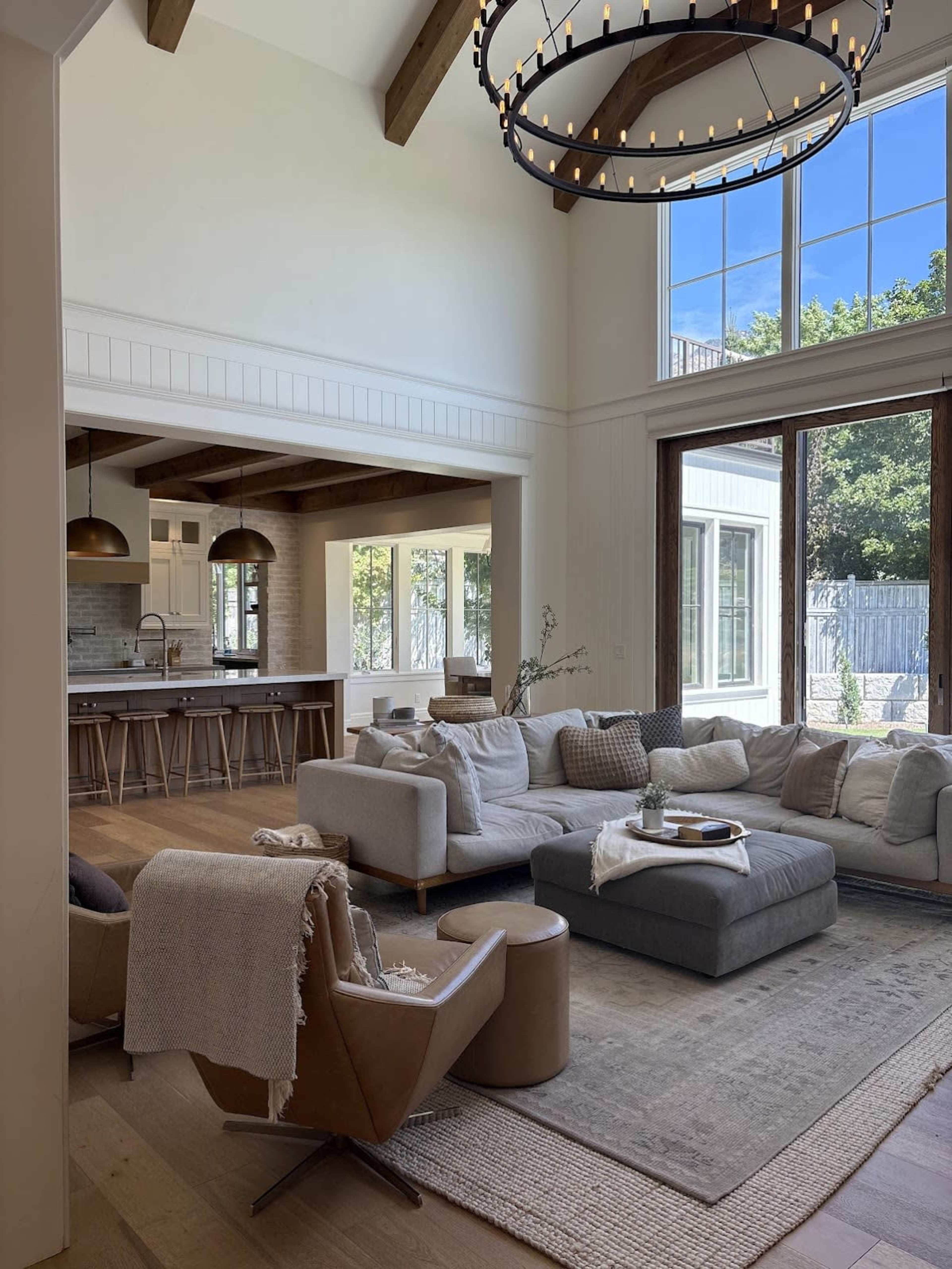 Luxury Alpine Farmhouse with Theater & Private Gym – Perfect for Film, Photo & Meetings Image in Alpine, ALPINE, UT