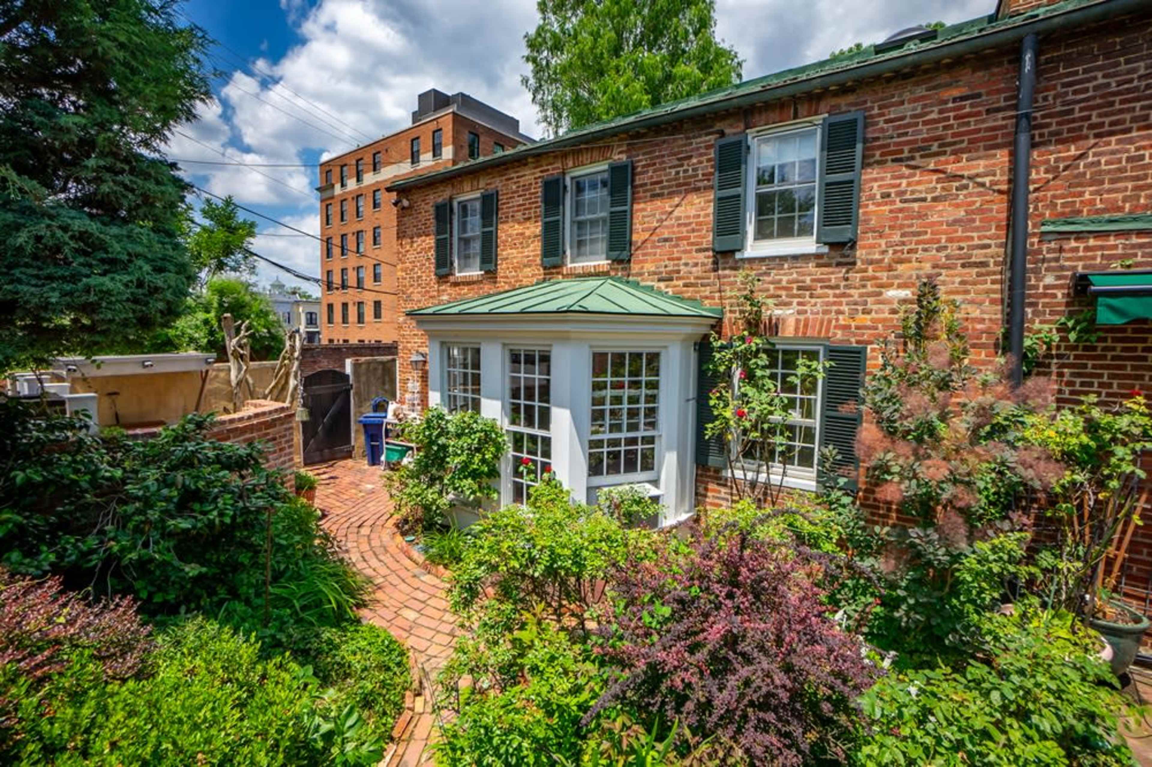 Large garden of grand 18th century home in Old Town Image in Old Town, Alexandria, VA