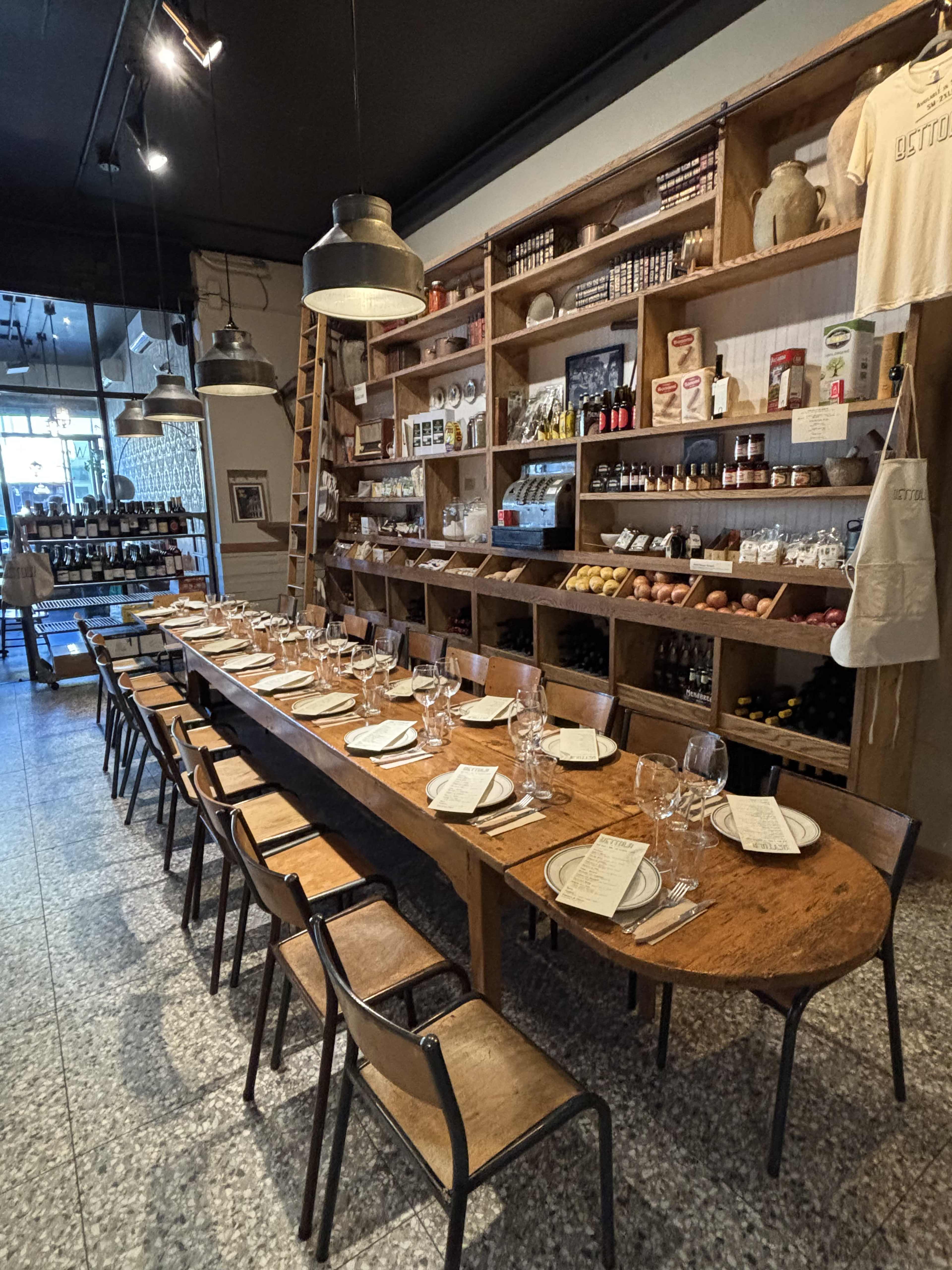 Semi-private Library Room in San Francisco Restaurant Image in Inner Richmond, San Francisco, CA