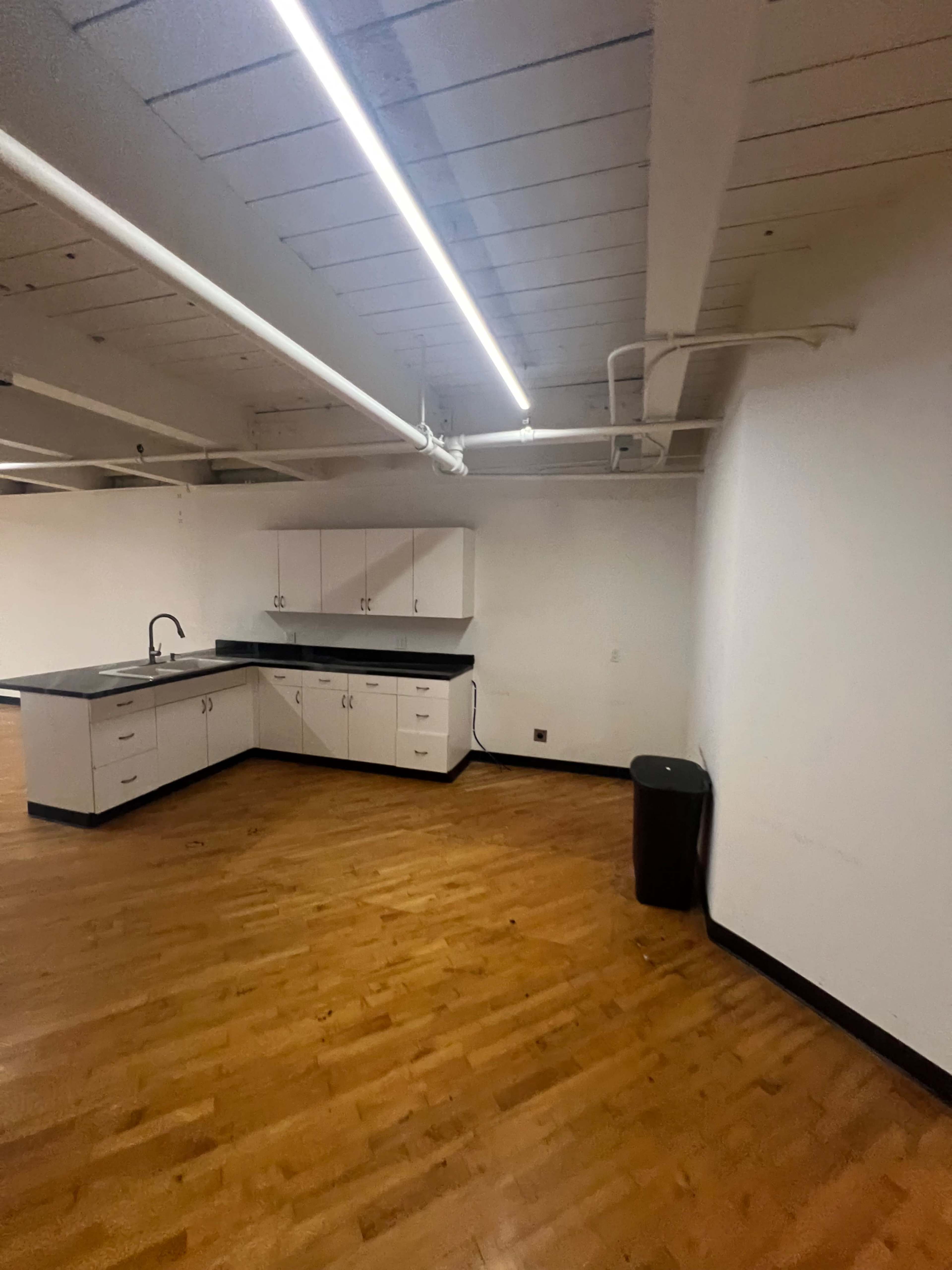 Spacious Downtown Industrial Studio Image in East Village, San Diego, CA