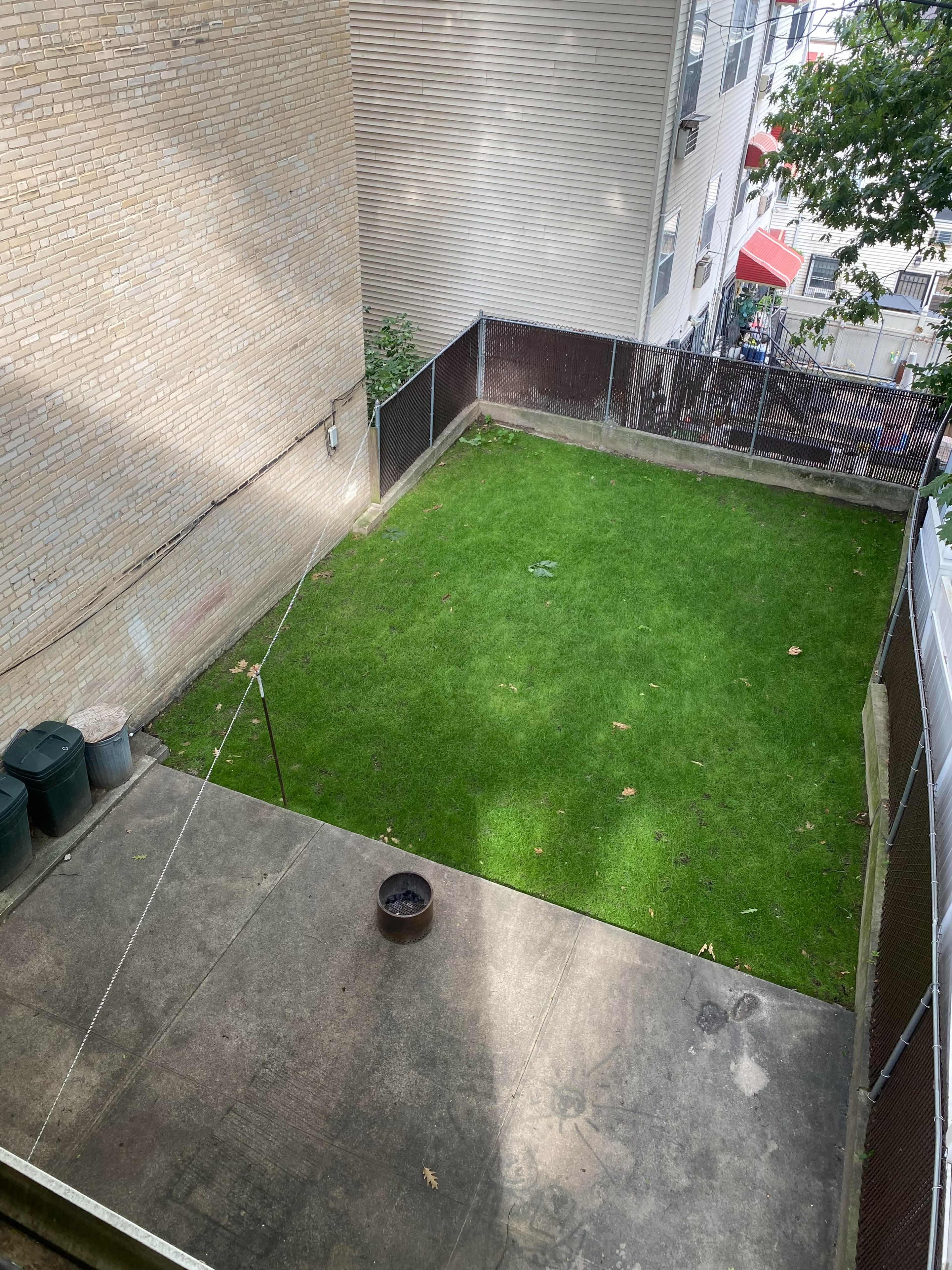 "White Box" Backyard Image in West Bronx, Bronx, NY