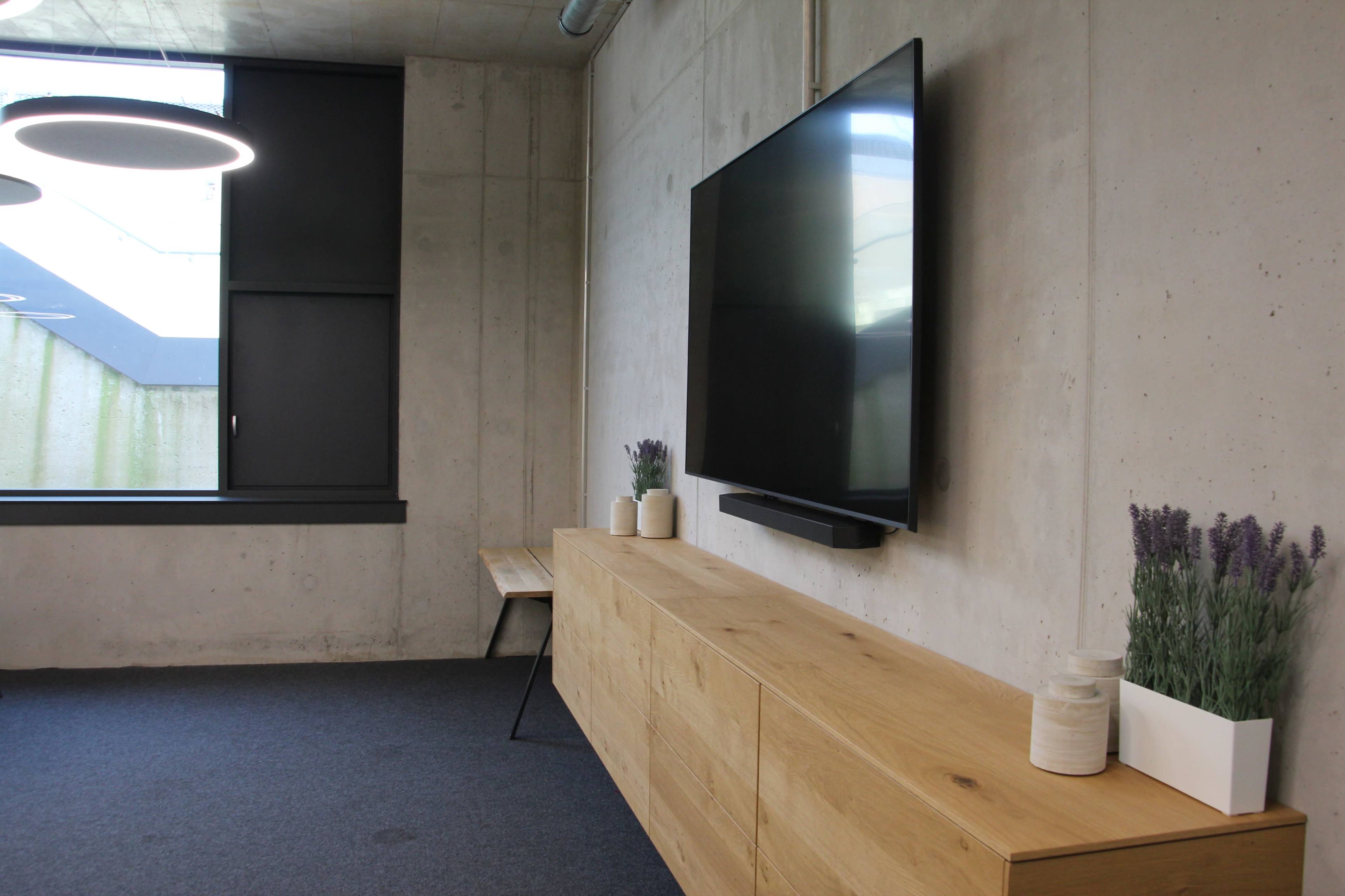 Konferenz- und Meetingraum in modernem Gebäude Image in , Herford