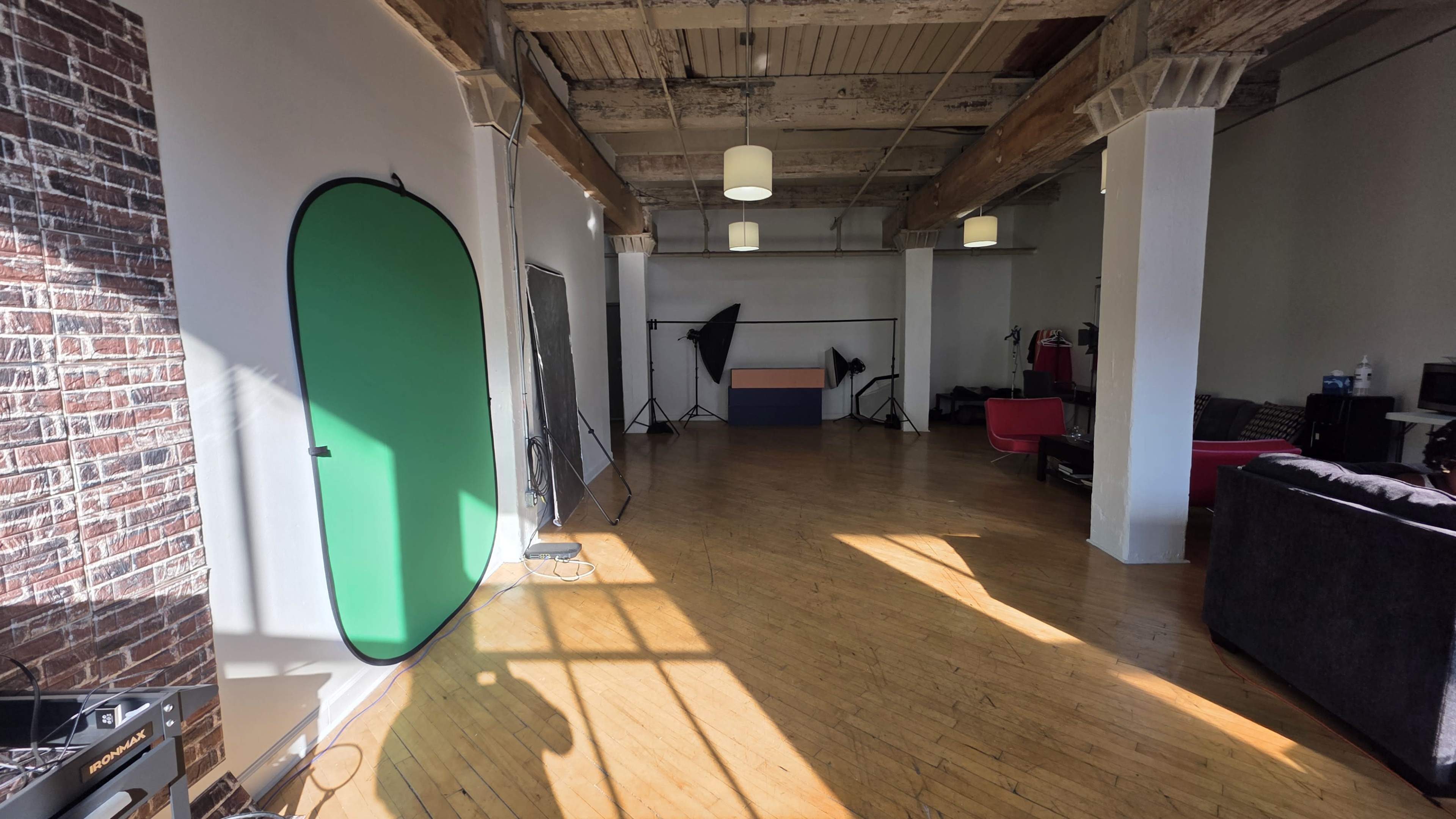 Chicago Natural Loft Studio Great for Yoga, Personal Training, Peace and Wellness Image in Lower West Side, Chicago, IL
