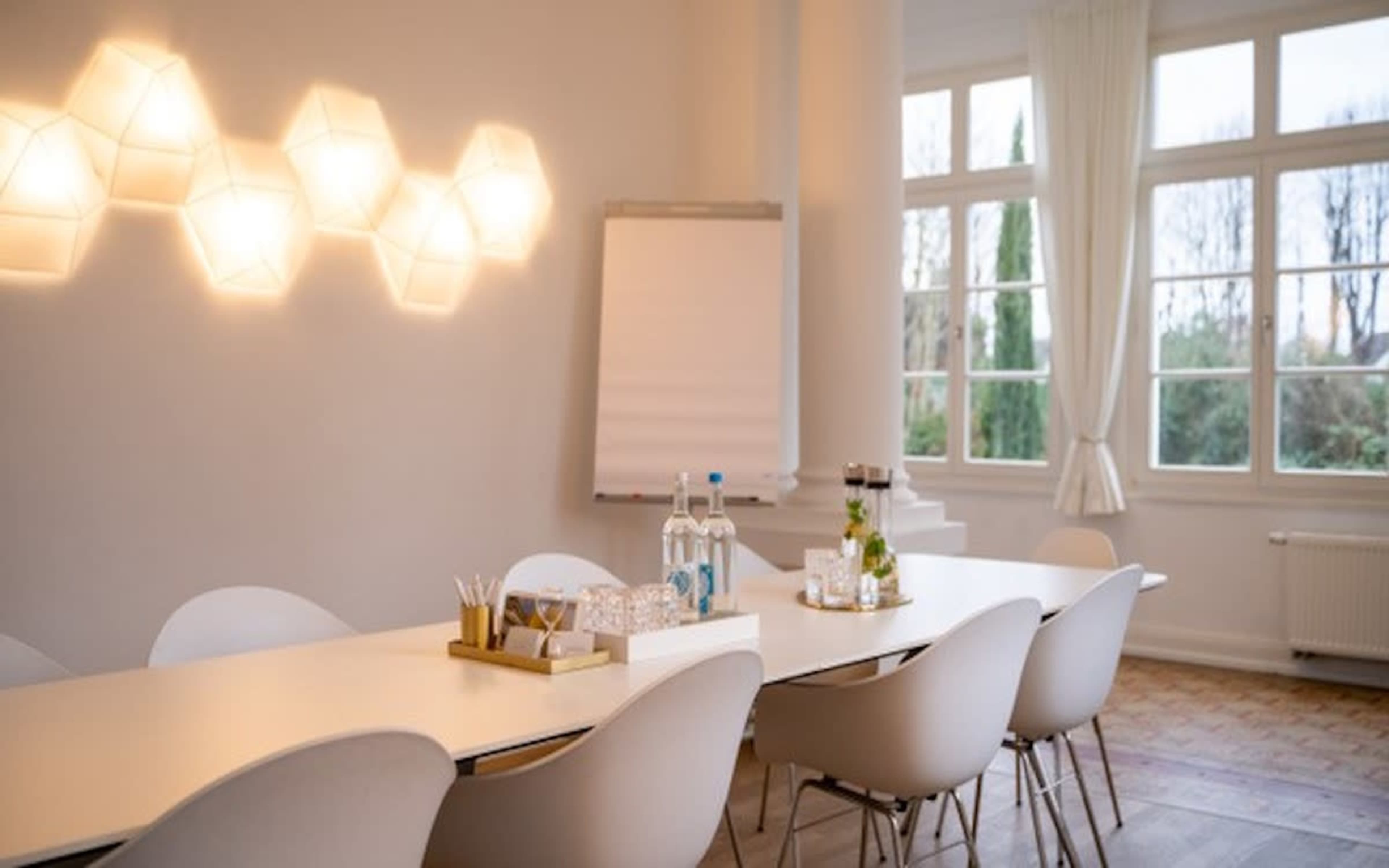 freistehende restaurierte Altstadtvilla, direkt neben dem Volkspark in Brühl Image in , Brühl