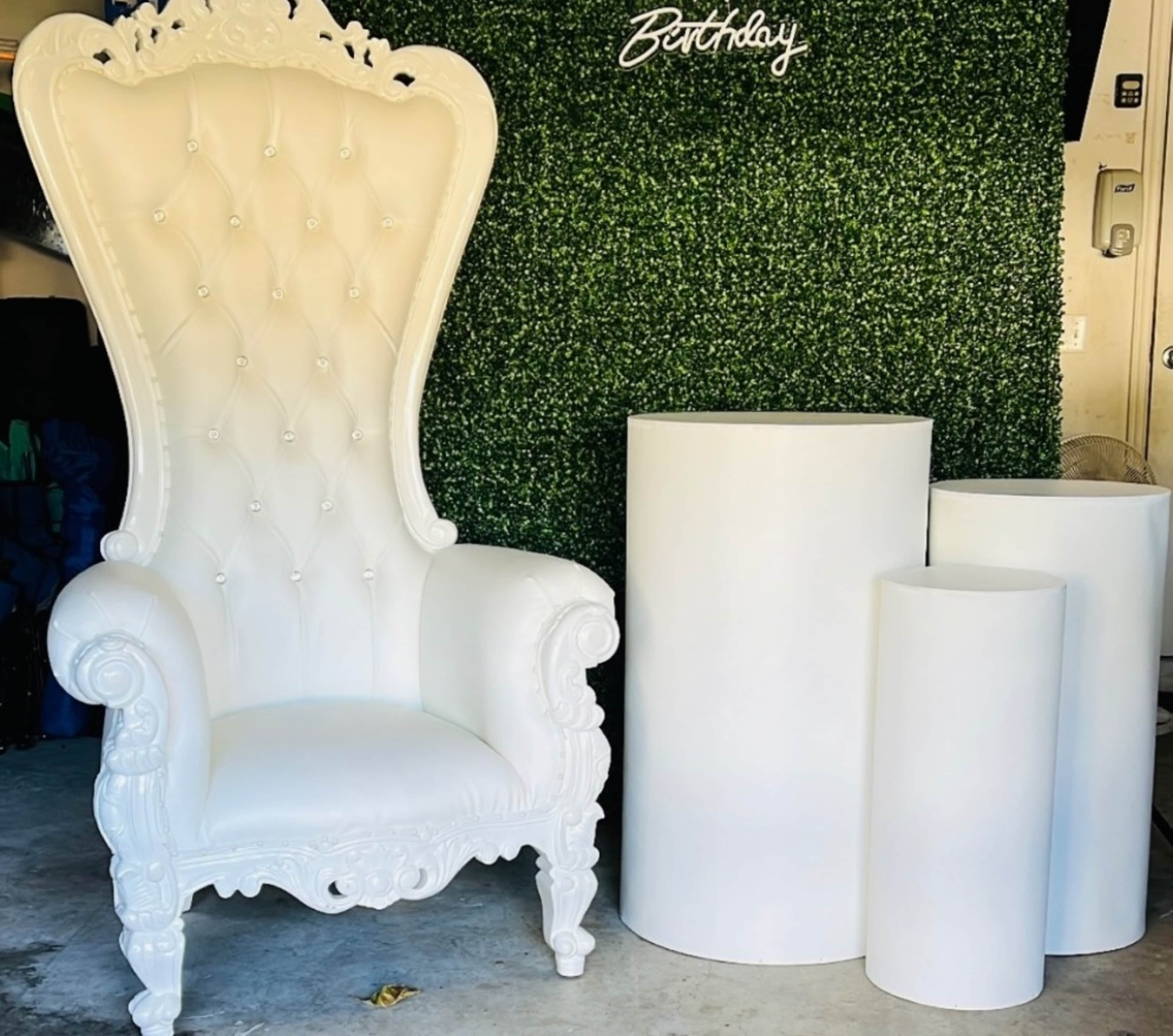 White throne chair