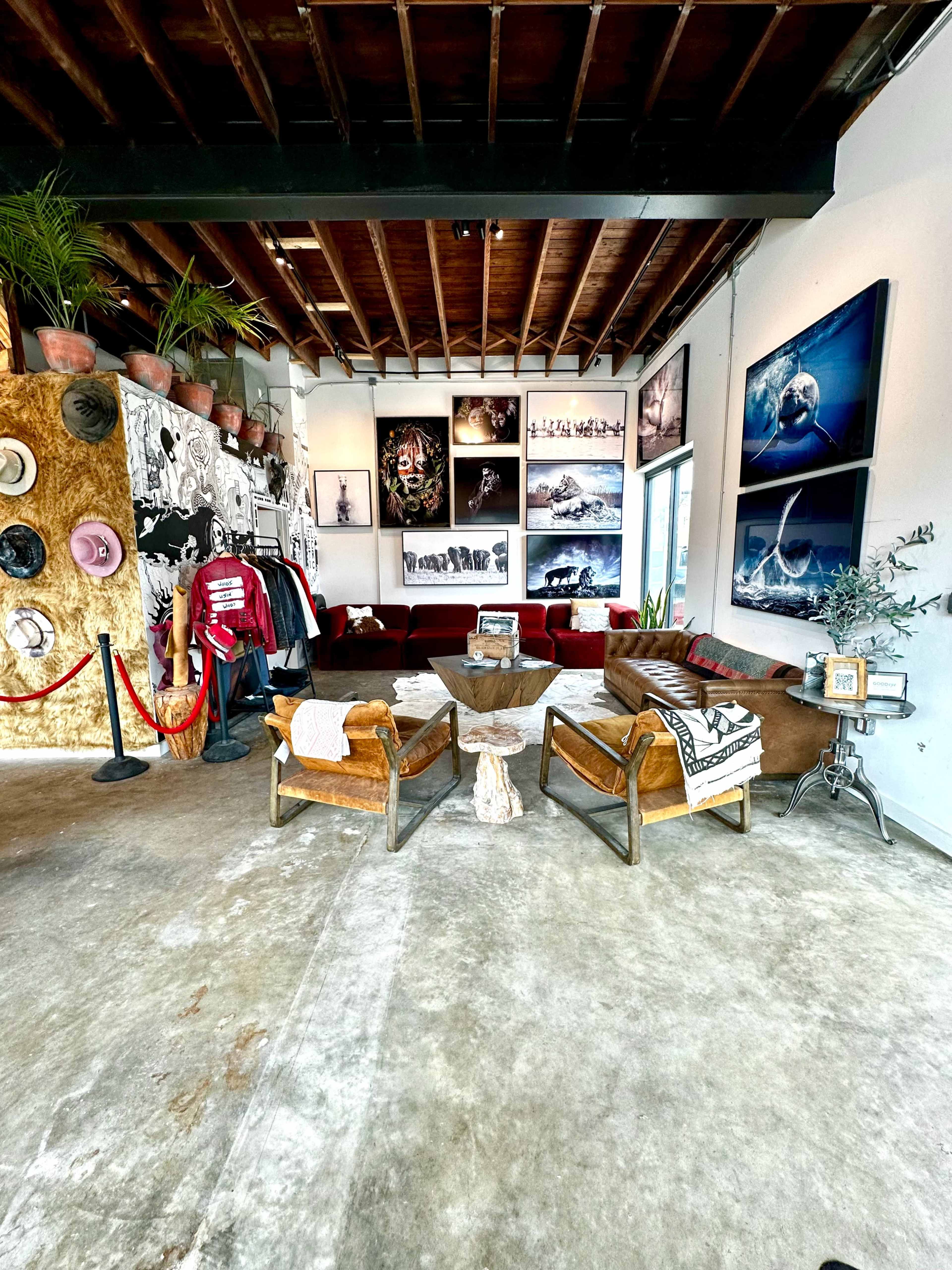 Urban Art Studio, Gallery, & Lounge Image in East Cesar Chavez, Austin, TX