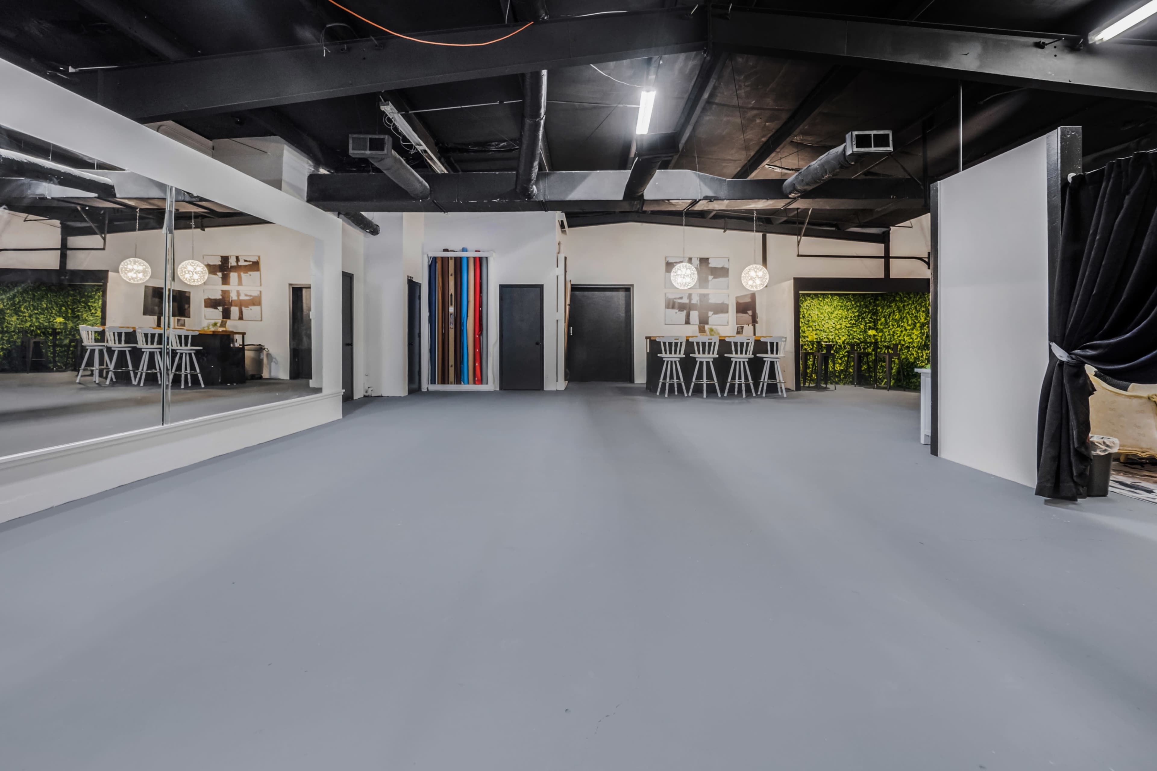 Modern Multifunctional Creative Space Image in Bolton, Mobile, AL