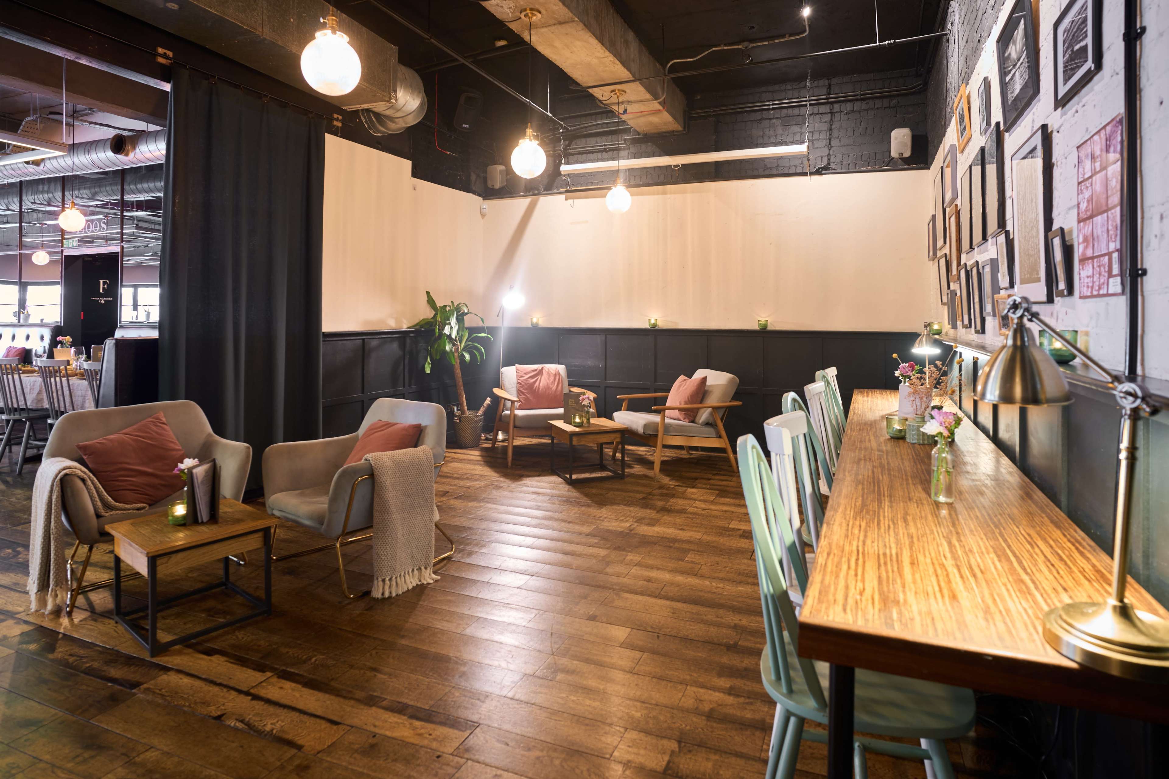 Groundfloor, Naturally light, rustic restaurant Image in Lambeth, London, ENG