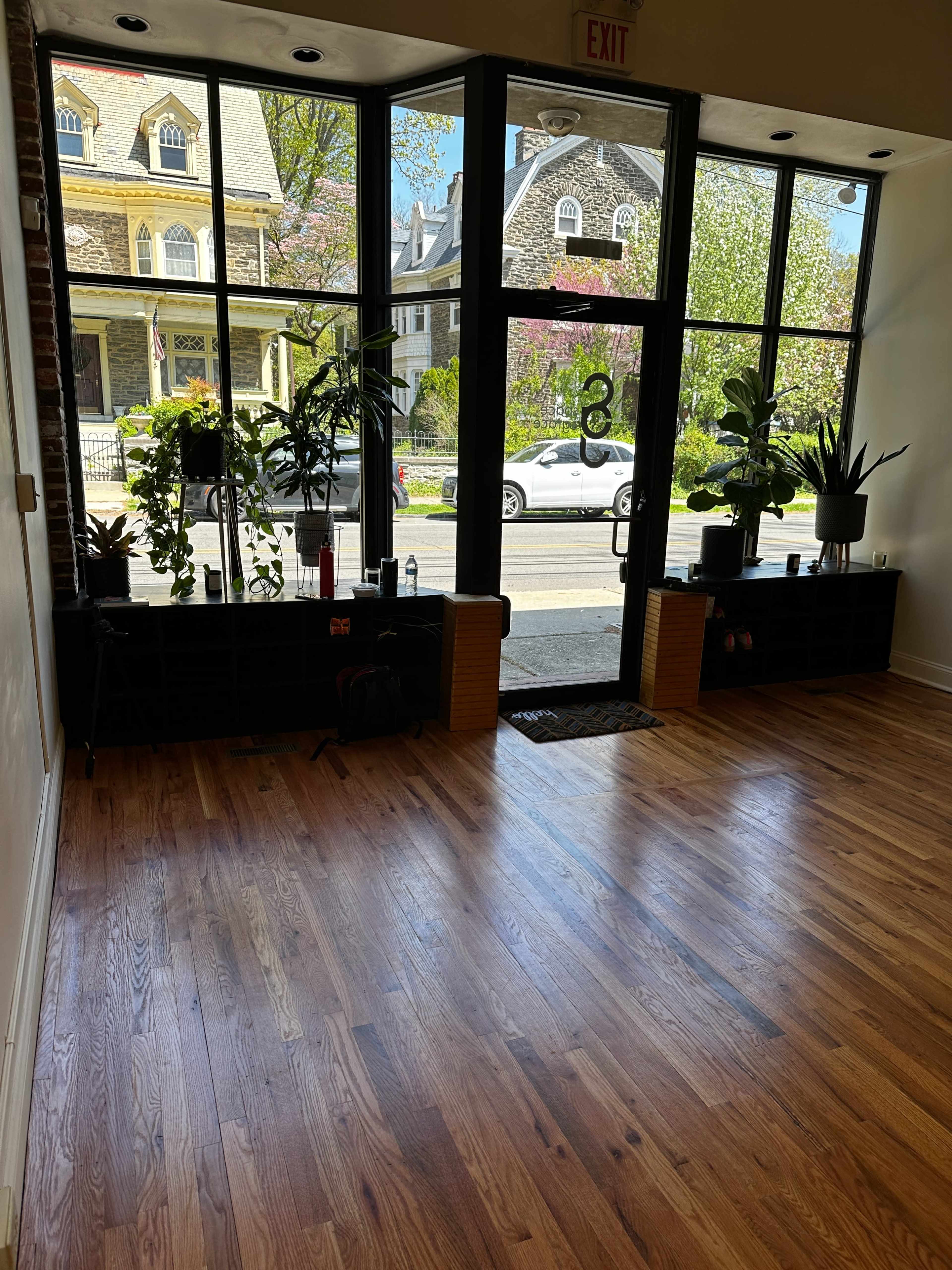 Cozy Urban Studio with Natural Light in Germantown Image in Germantown, Philadelphia, PA