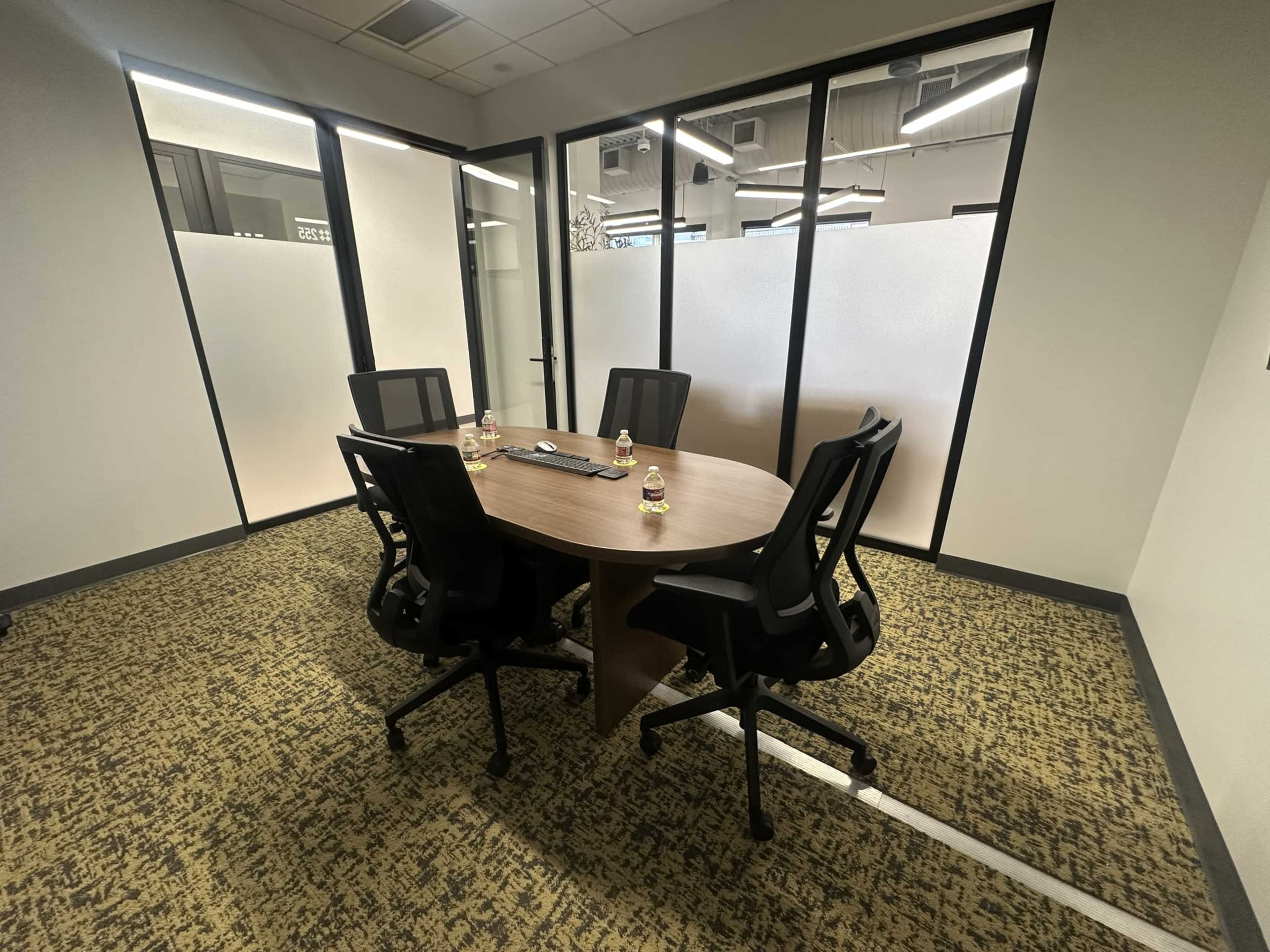 Modern 4-Person Meeting Room in Downtown San Antonio | Near the River Walk Image in Downtown, San Antonio, TX