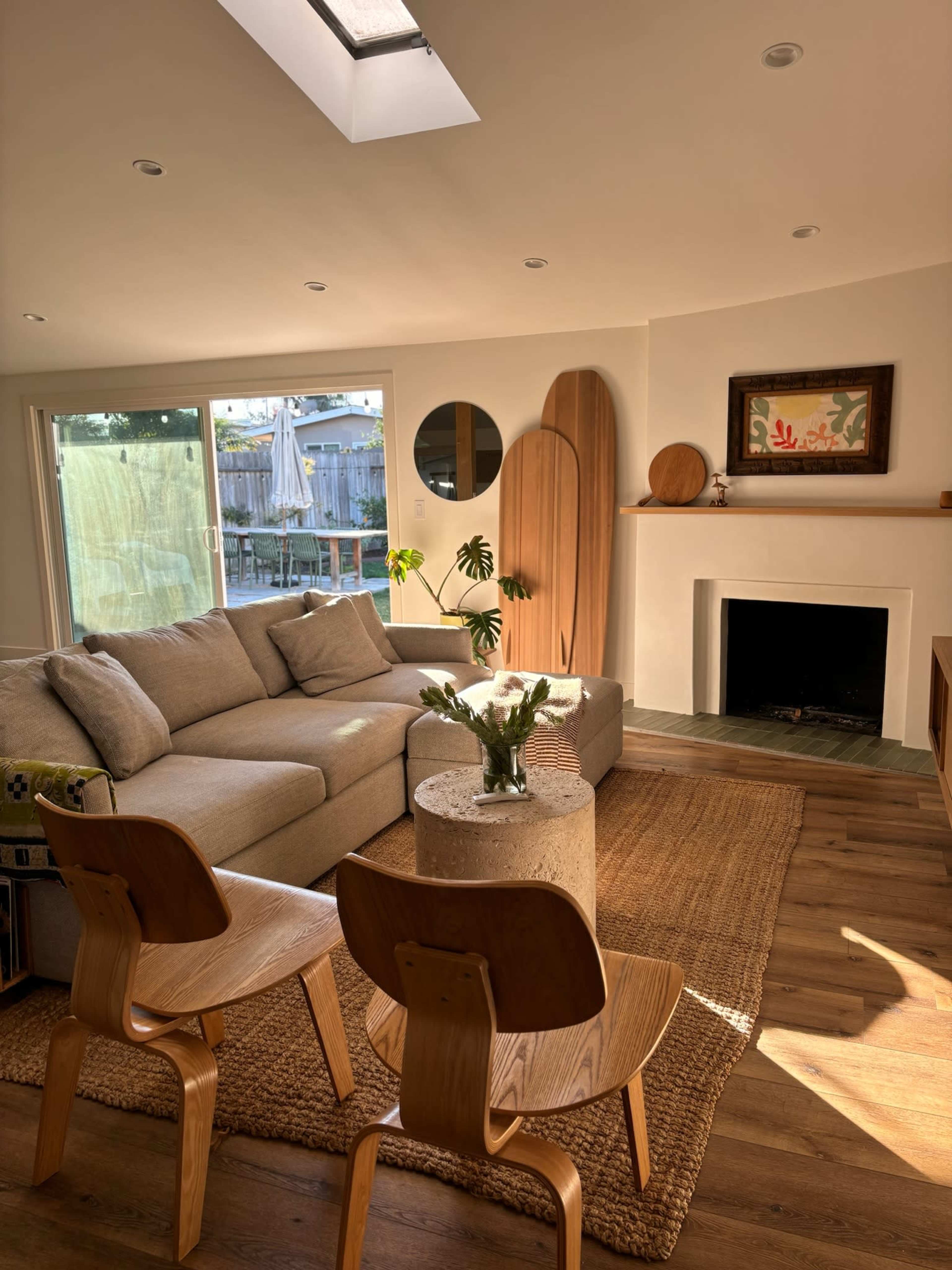 Light and Bright Costa Mesa Home Image in College Park, Costa Mesa, CA