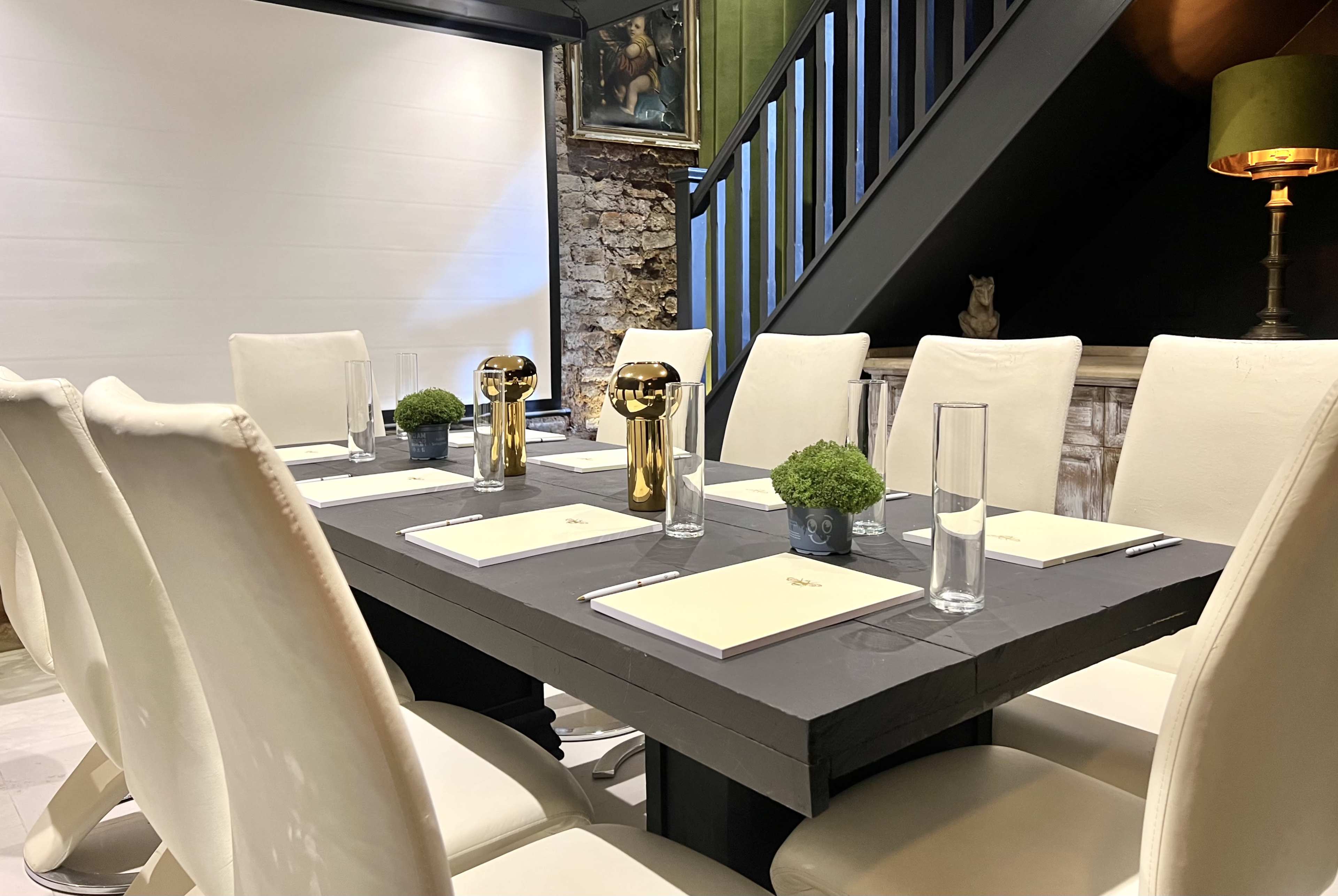 South London Interior Designed Boutique Studio / Meeting Space Image in Crystal Palace, London, ENG