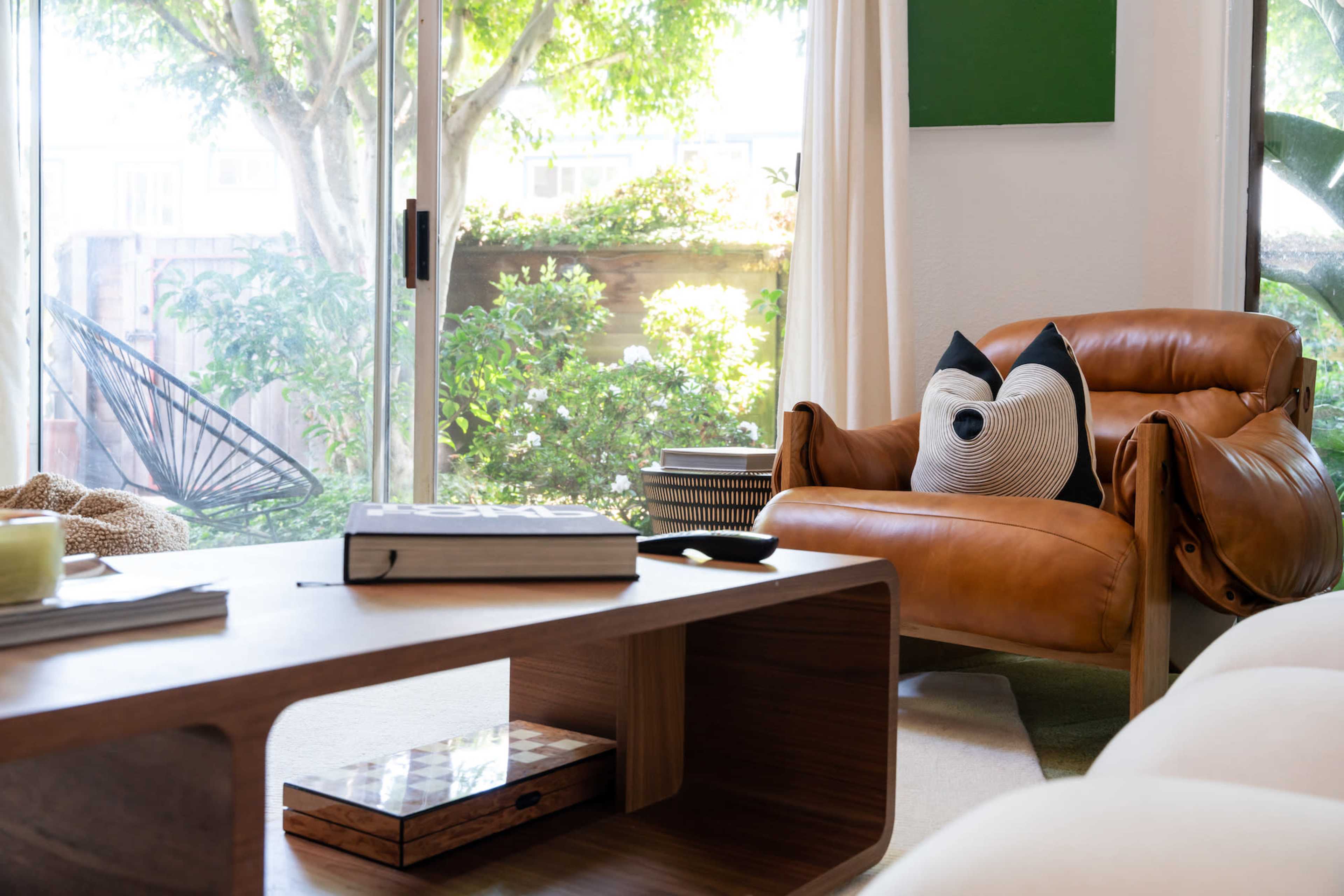 Designer Venice Villa with two story living room Image in Venice, venice, CA