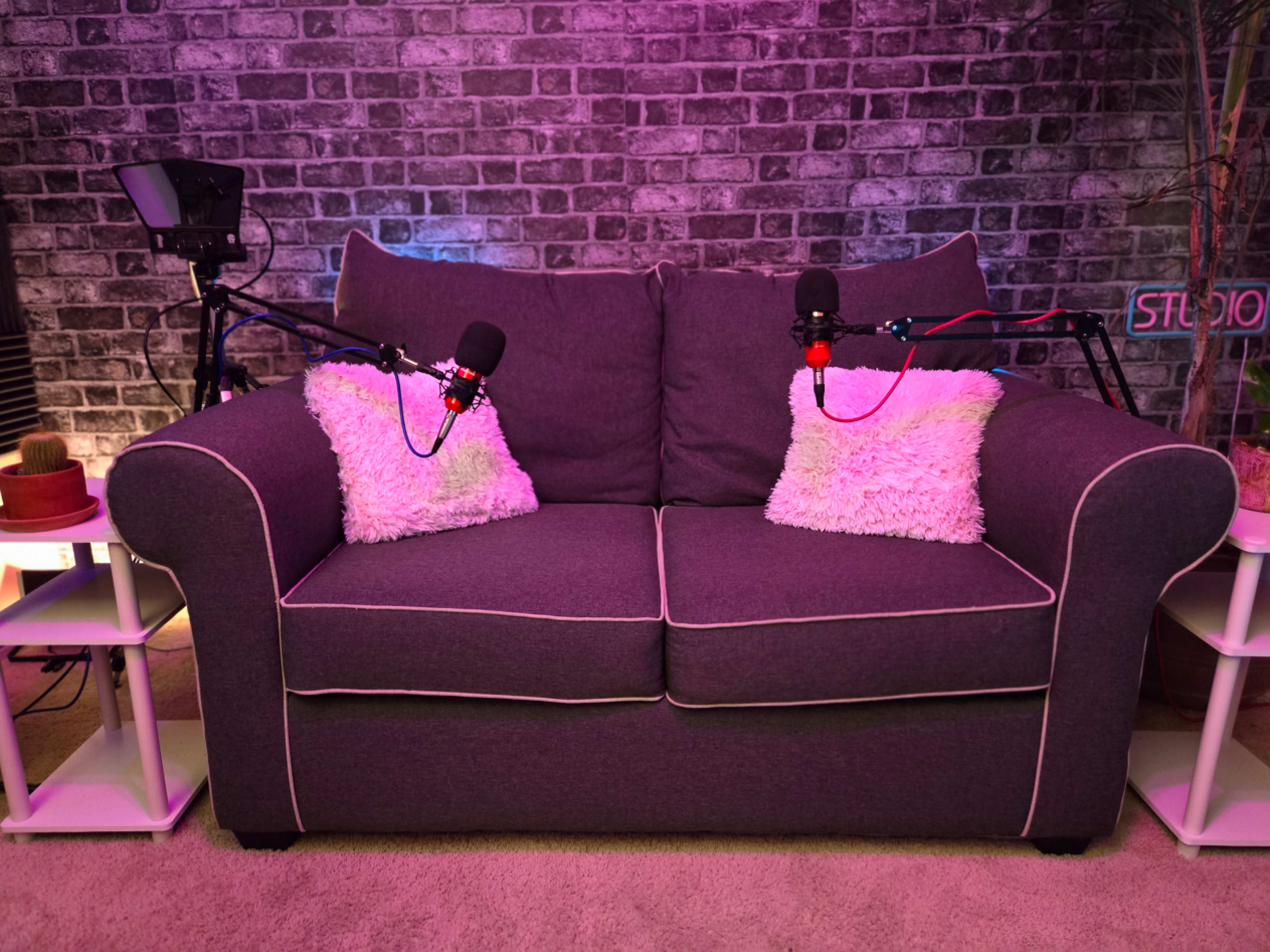 Chill'n Talk Image in Chandler, Chandler, AZ