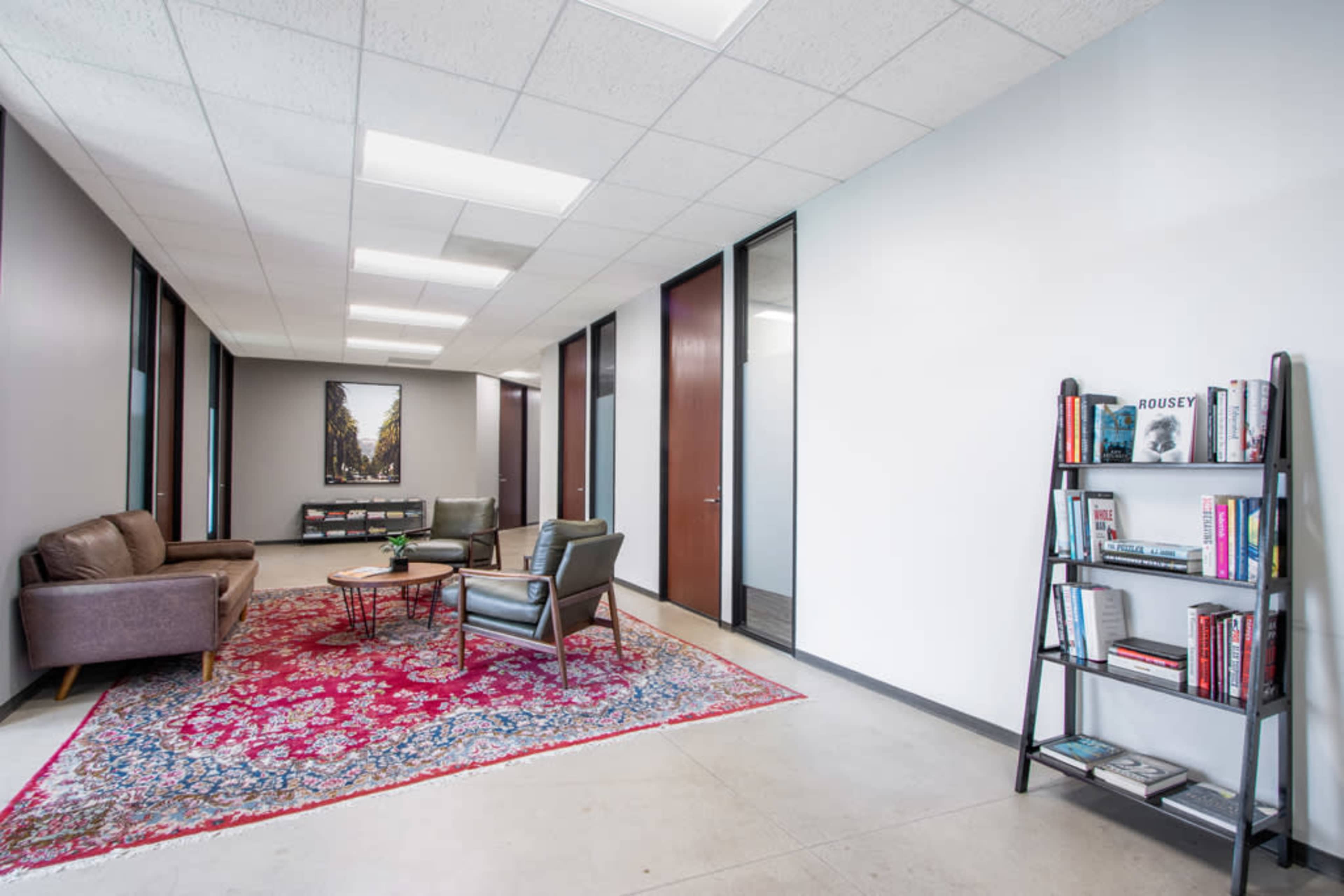 Fashion Island Professional Conference Room C for 8 Image in Newport Center, Newport Beach, CA