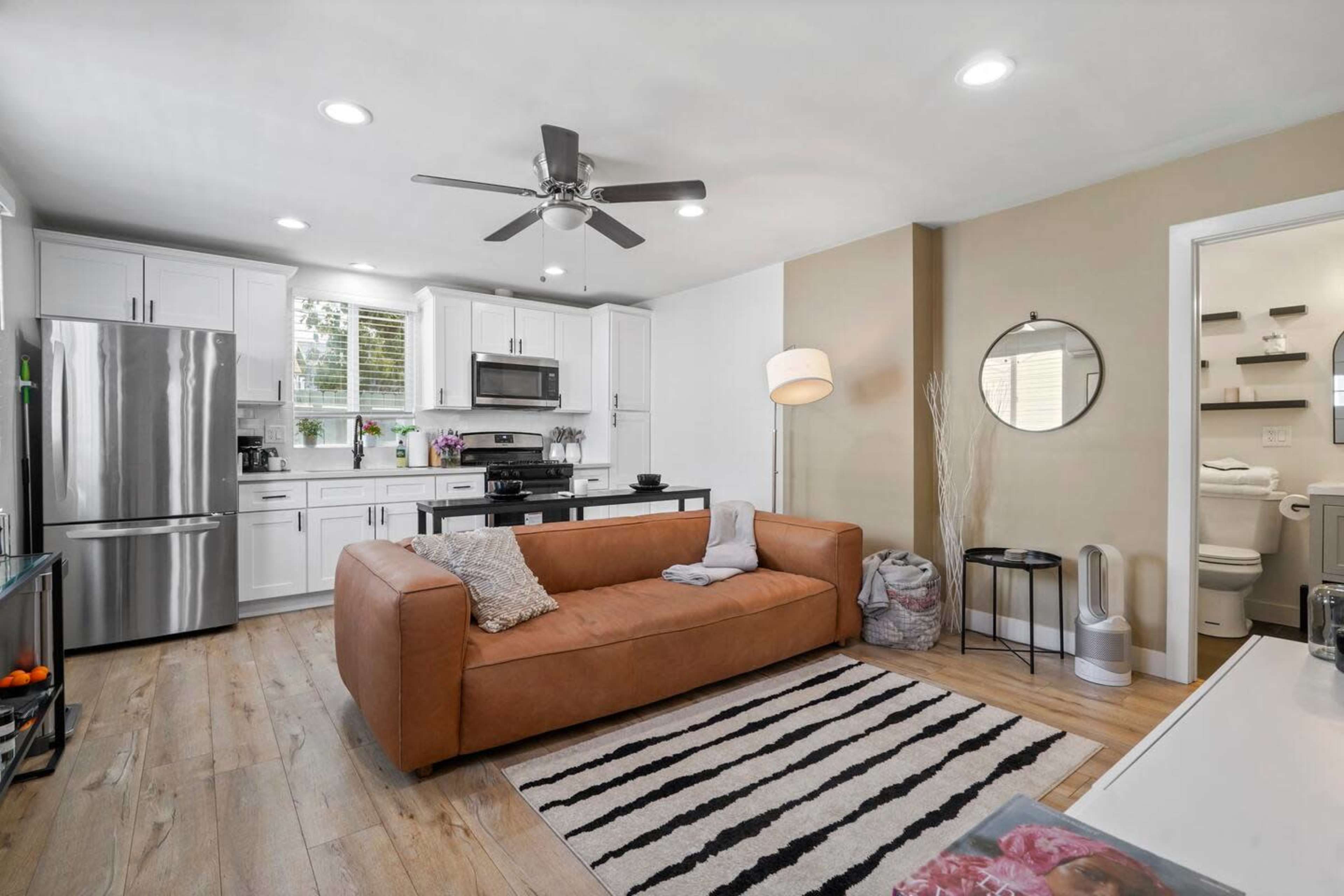 Private City Home with Dream Outdoor Space Image in South Los Angeles, Los Angeles, CA