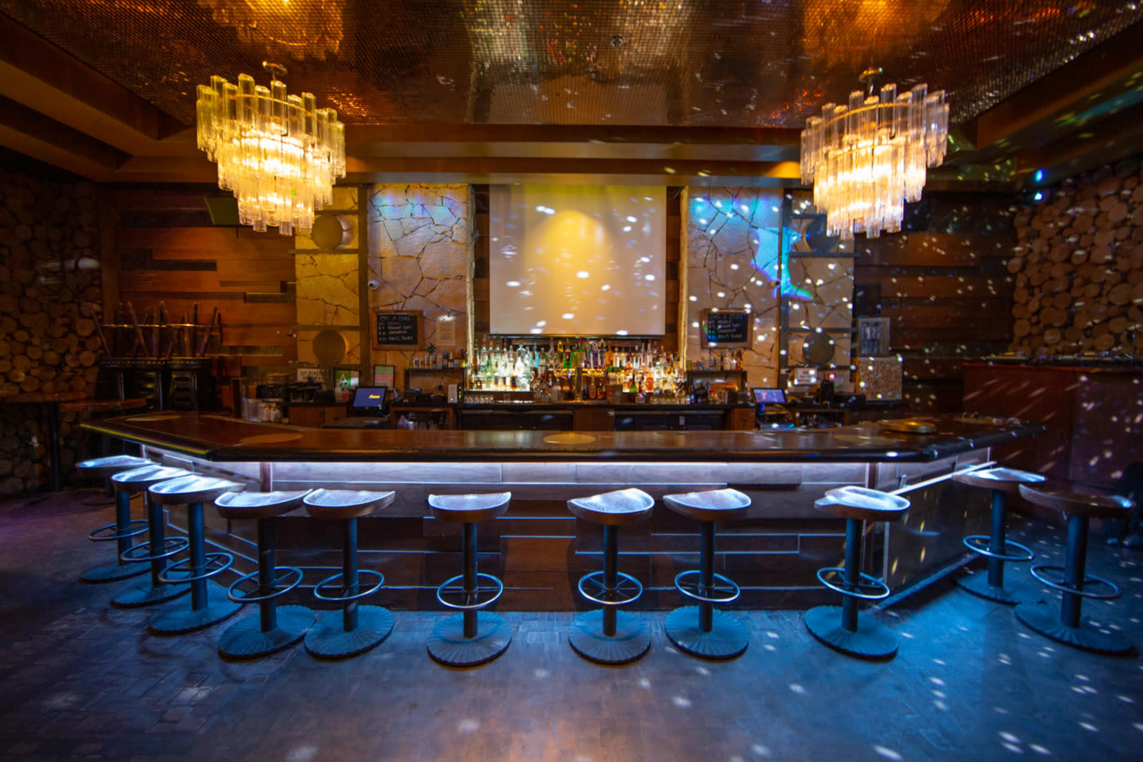 DTLA Lounge Bar #153 Image in Central LA, Los Angeles, CA