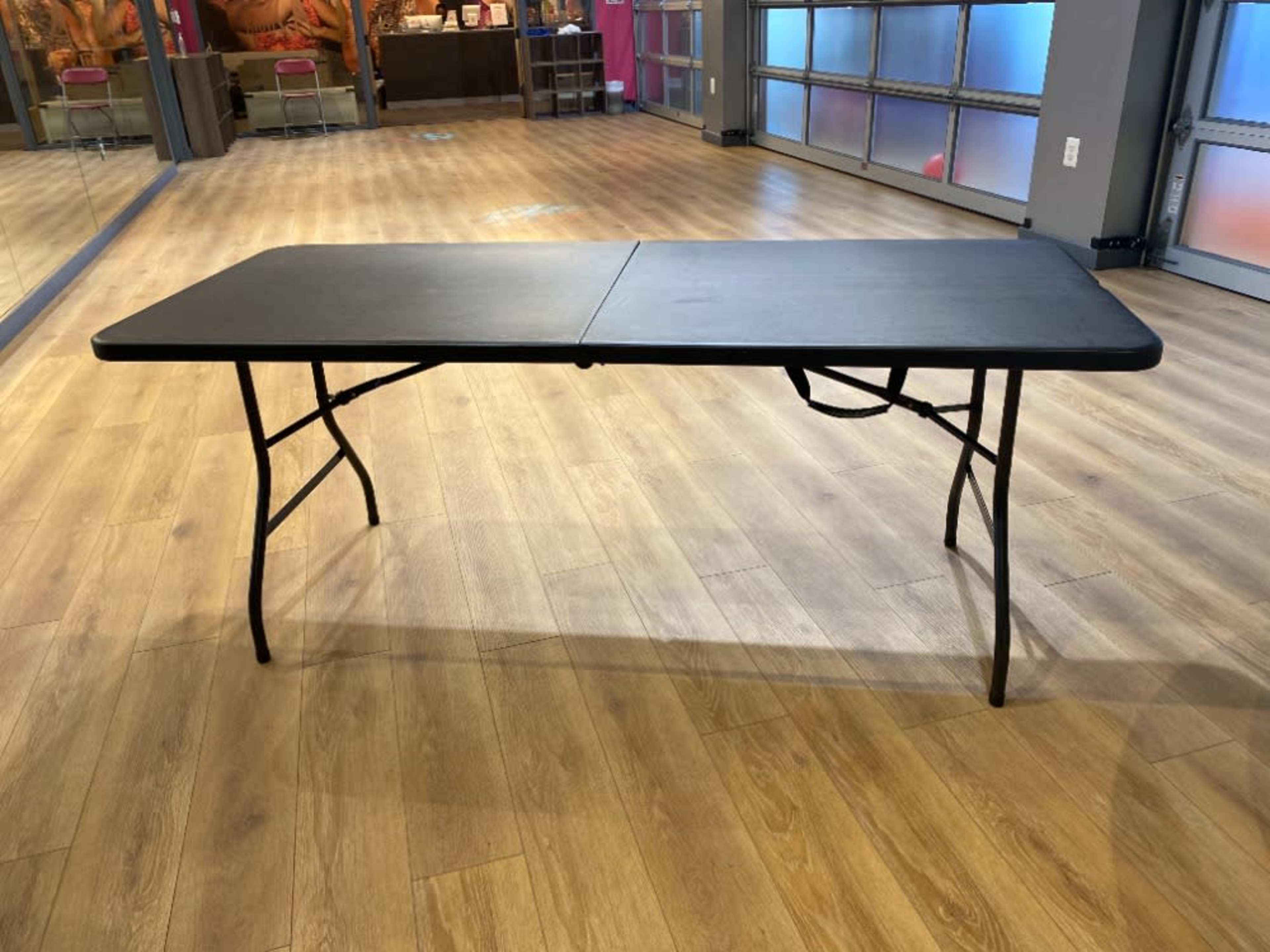 Rectangular Table 