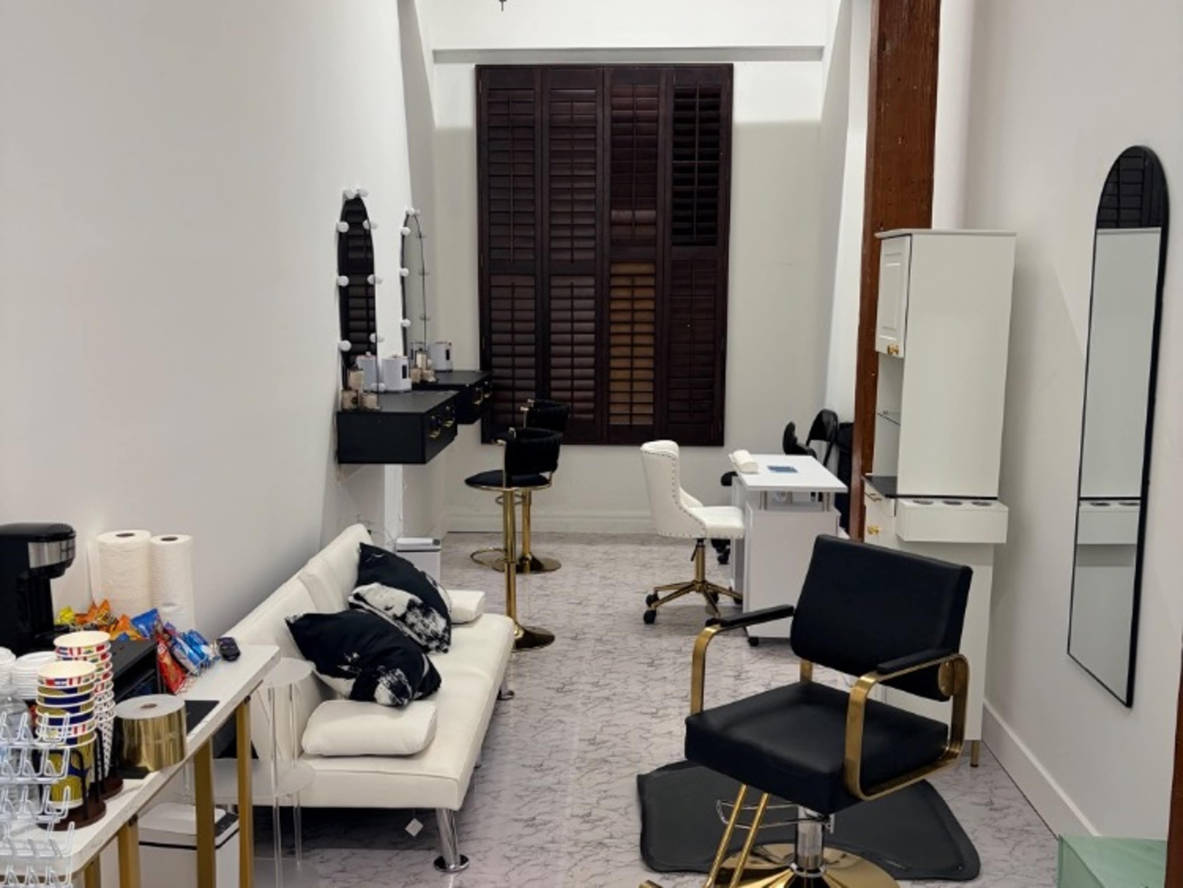 Makeup/Hair stylist booth