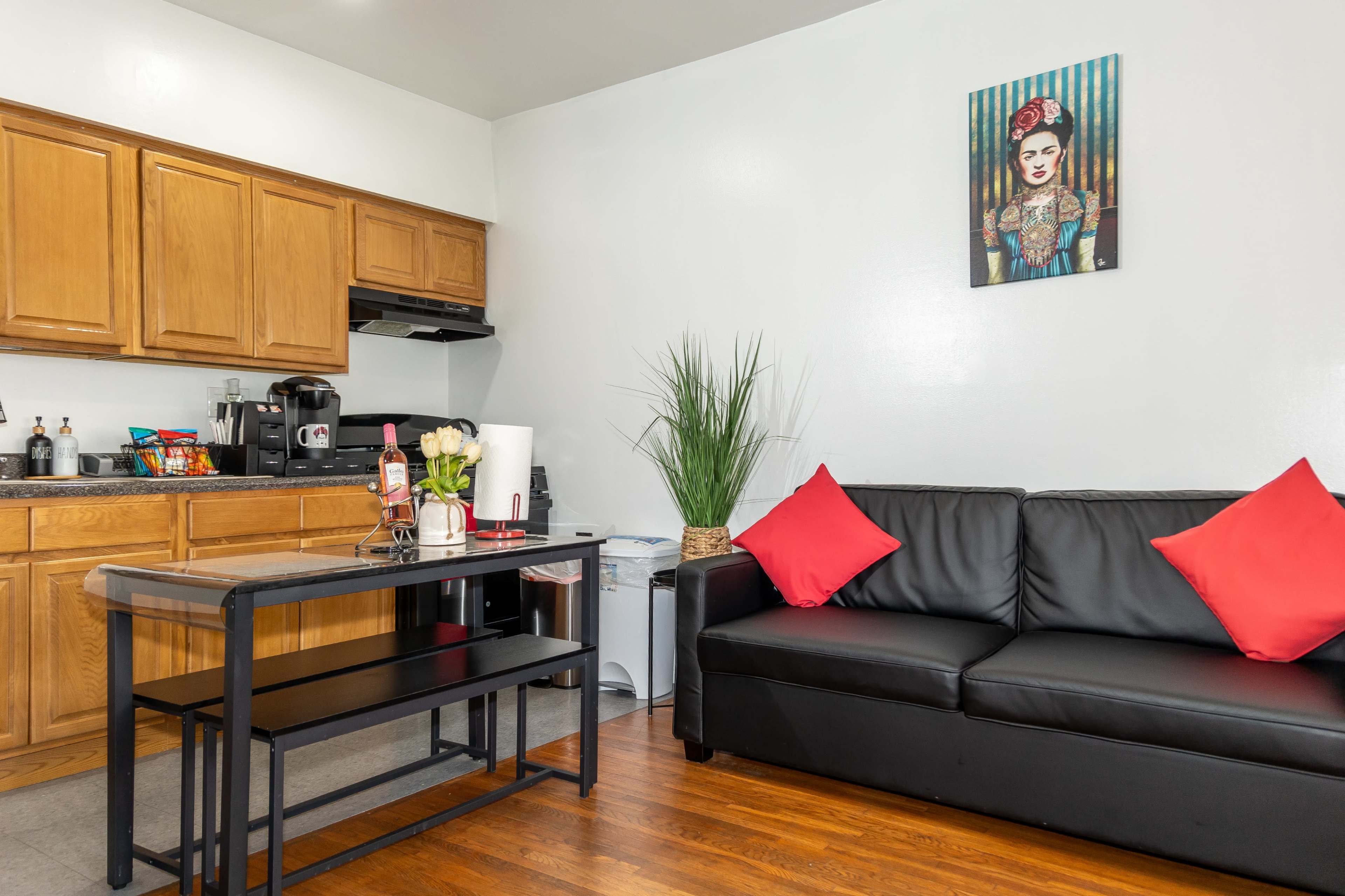 Astoria's Casa Oasis Image in Ditmars Steinway, Astoria, NY