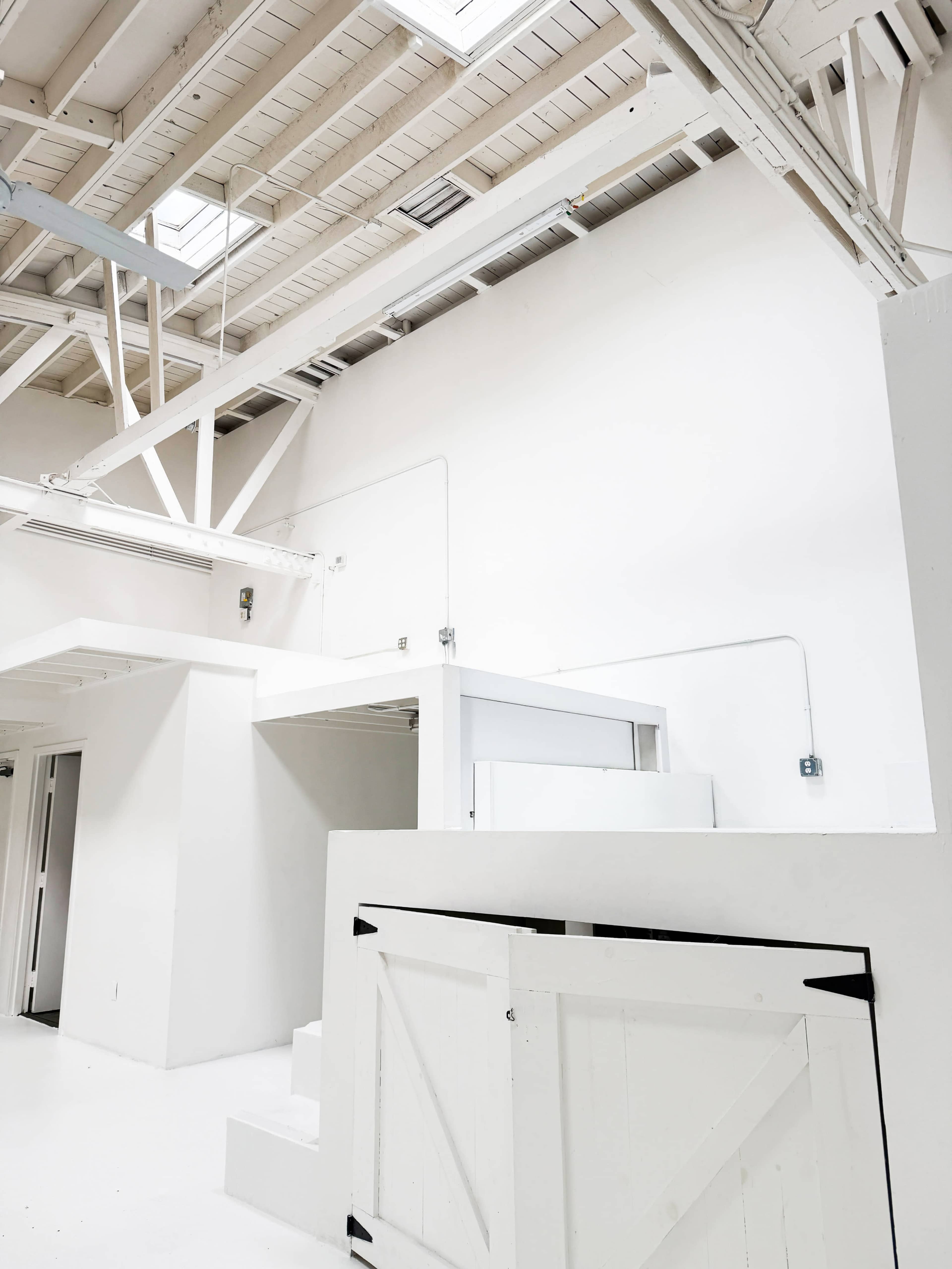 Minimalist Loft Studio in Venice with Lofted Platform & Industrial Beams Image in Venice, Venice, CA