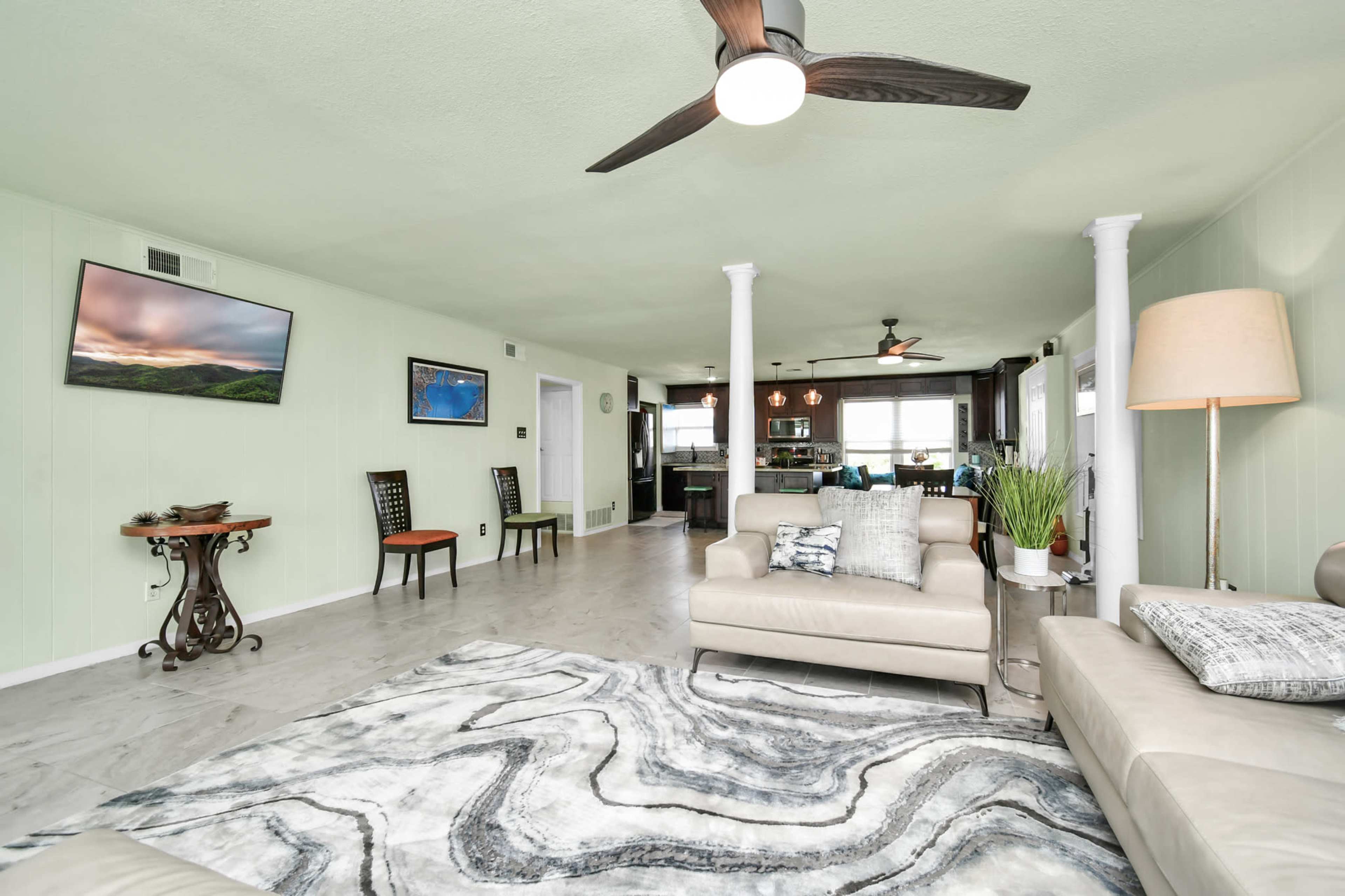 Bayfront Home with Large Backyard and Deck Image in San Leon, San Leon, TX