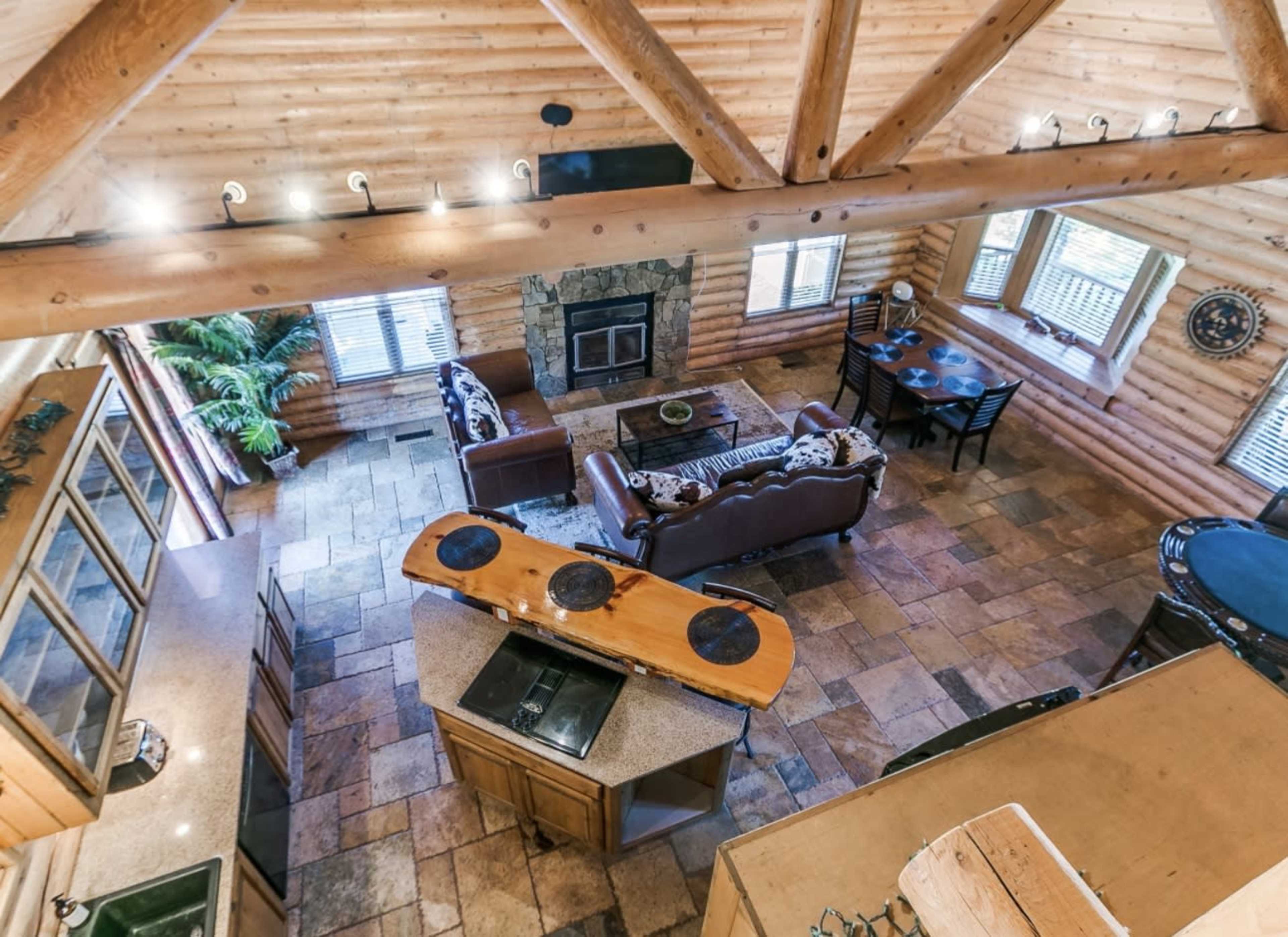 OKC Cabin Getaway • Hot Tub • Games • Near OKC Airport Image in Southwest Oklahoma City, Okc, OK