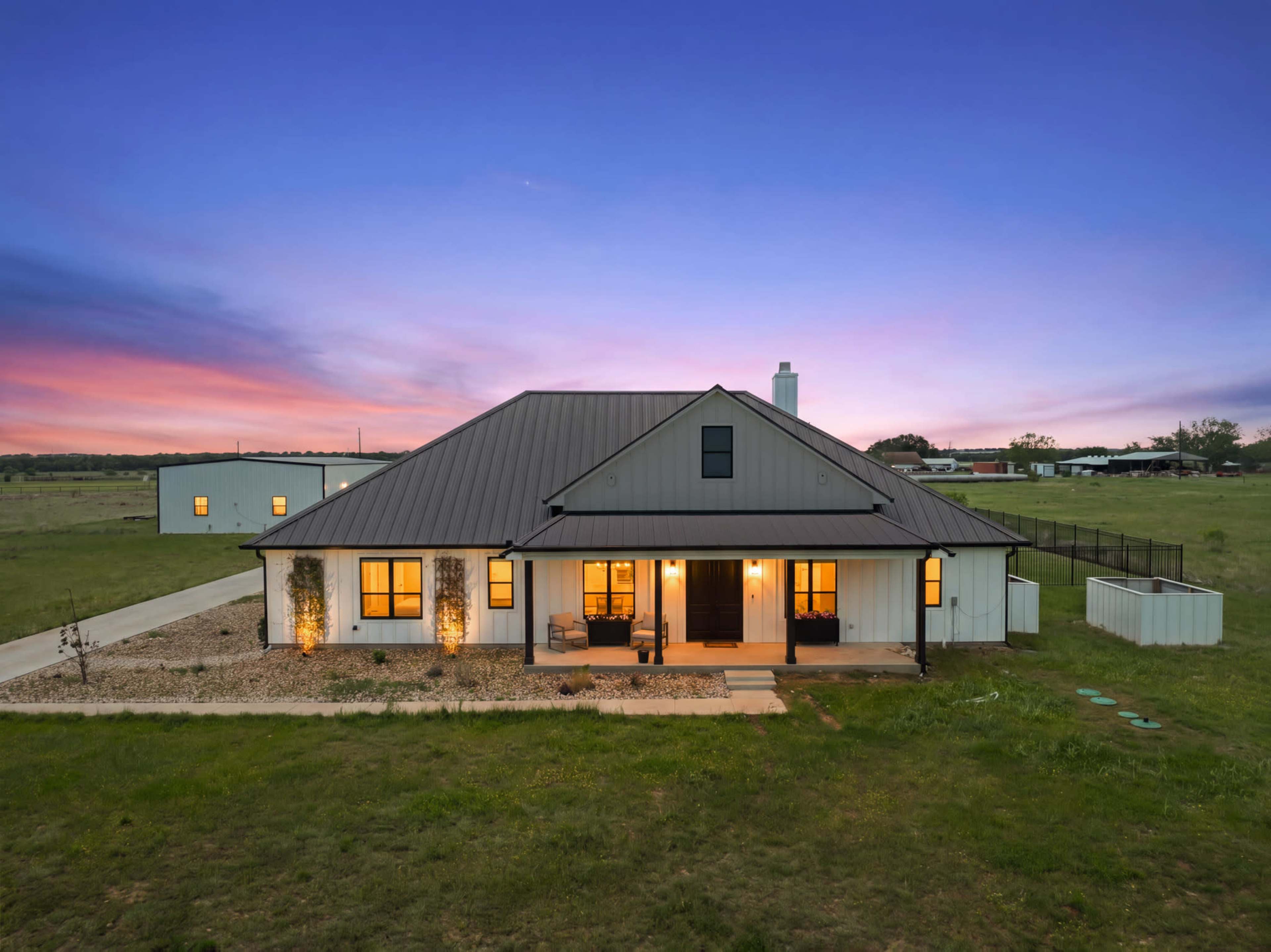 The Pickleball Ranch - Luxury Retreat Image in , Crawford, TX