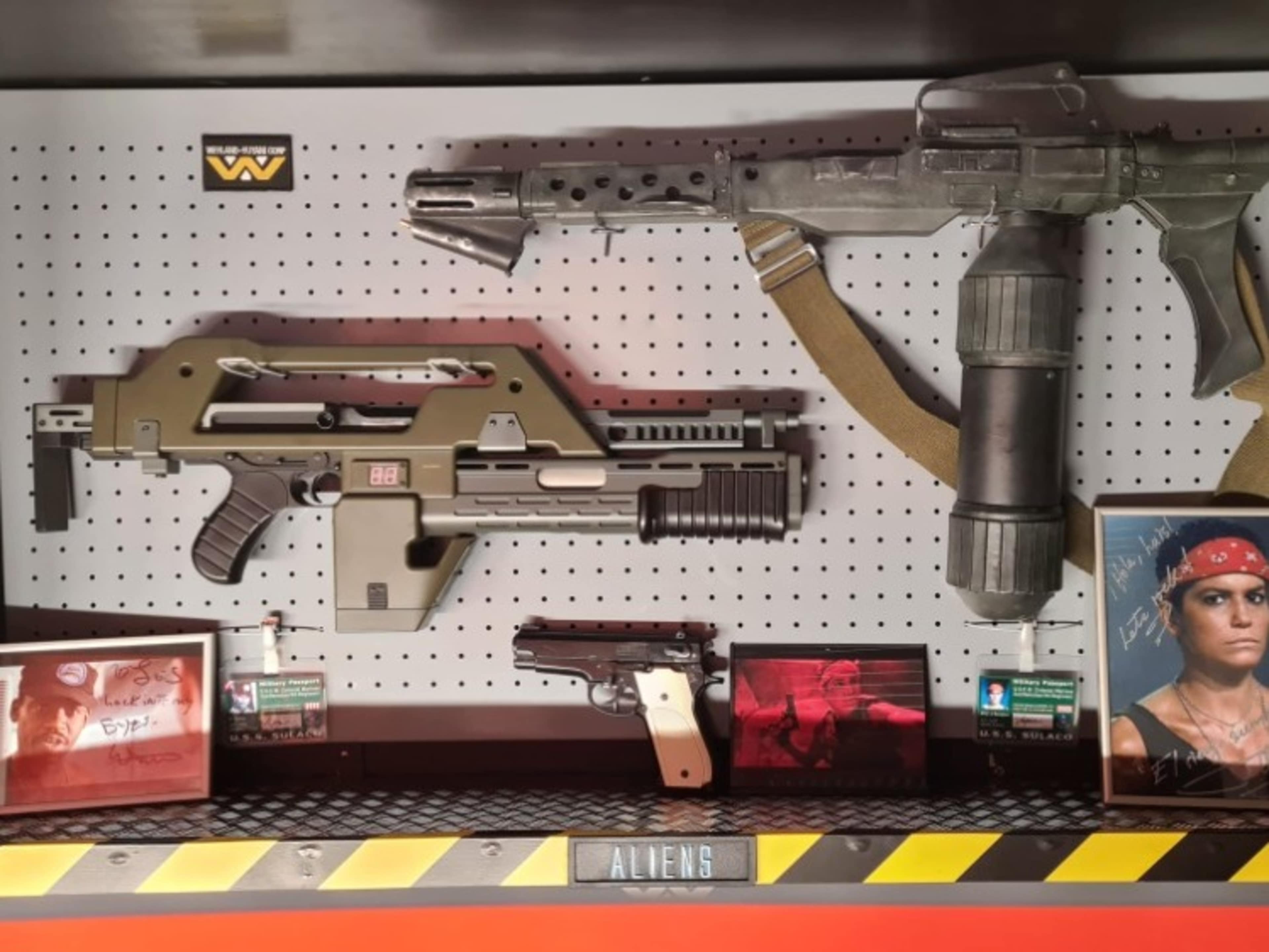 Movie props and replicas