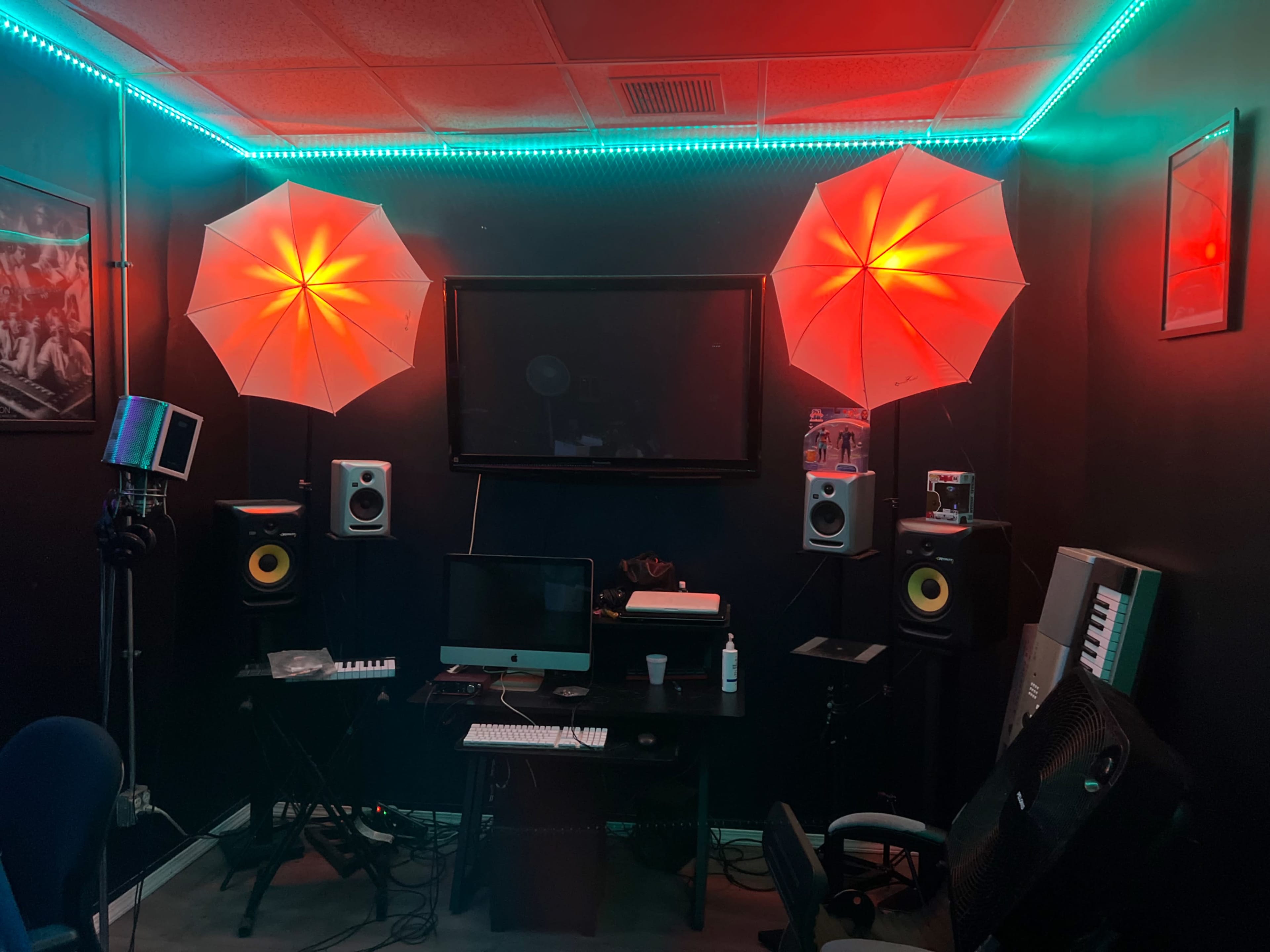 Unique studio space for artist and creators!, Chicago, IL | Production |  Peerspace, image size:3840x2880
