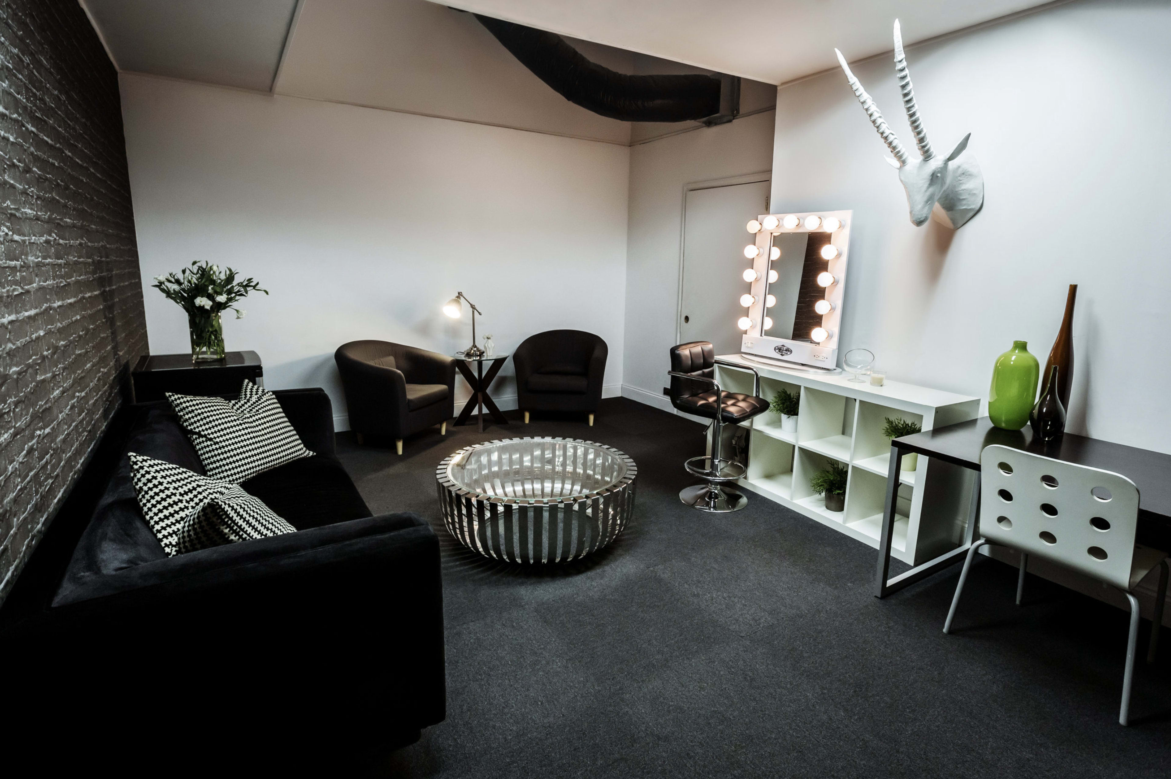 Midtown - White Cyc Stage Image in Midtown Manhattan, New York, NY