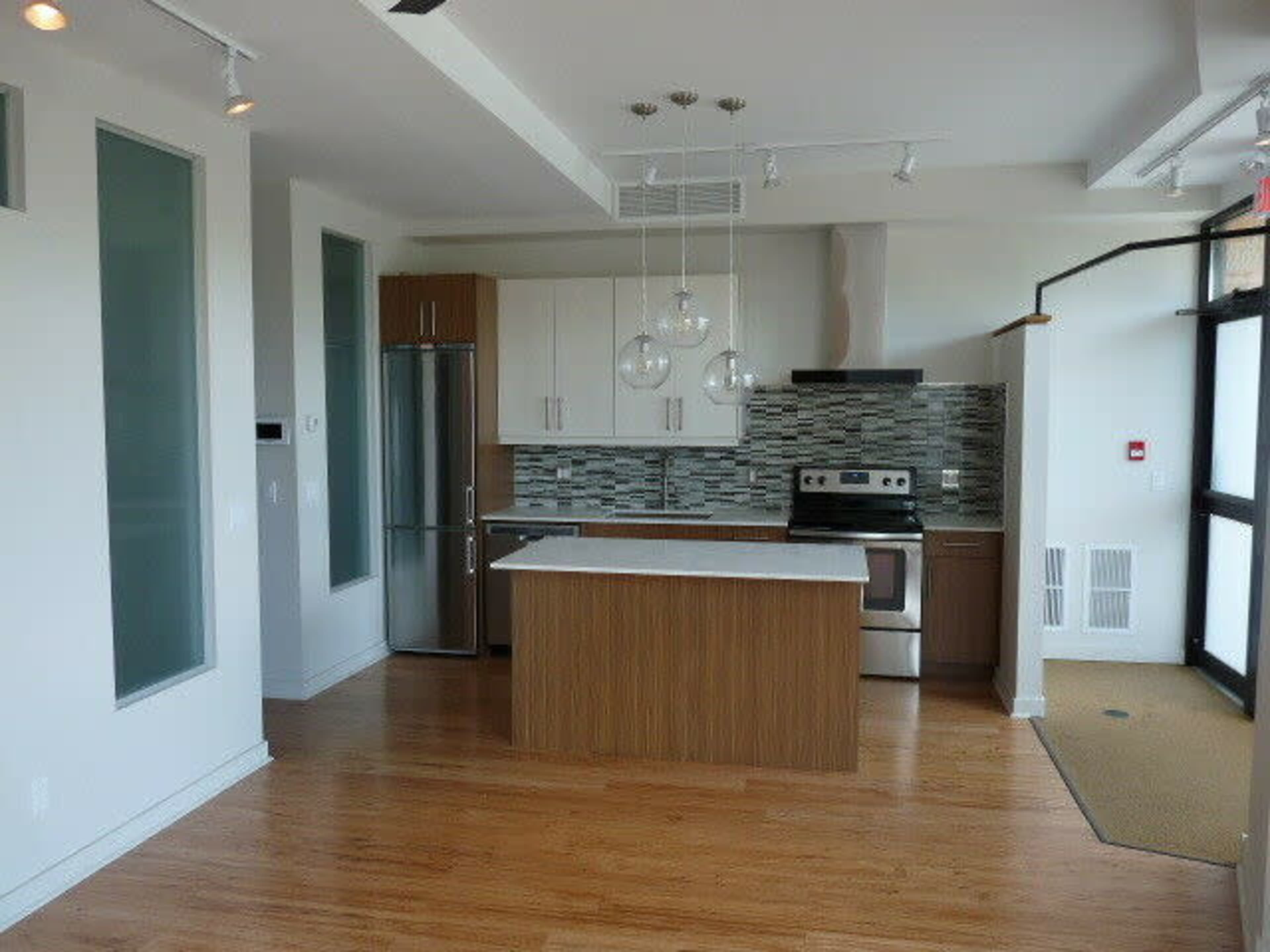 The Ultimate Creative Hub: Versatile Space for Content, Cooking & Collaboration Image in Runnymede-Bloor West Village, Toronto, ON