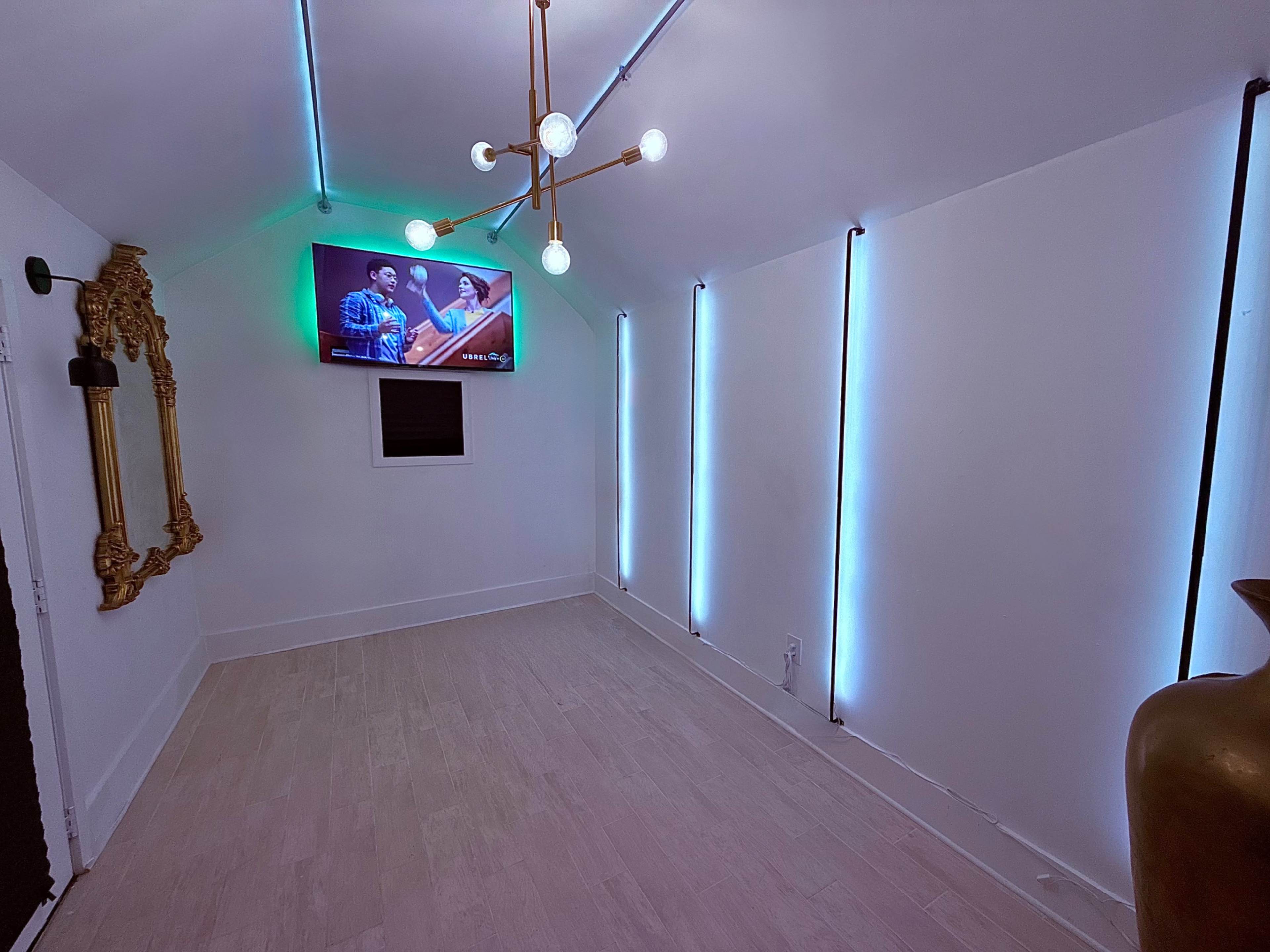 Urban Studio with Industrial Lighting Image in Conyers, Conyers, GA