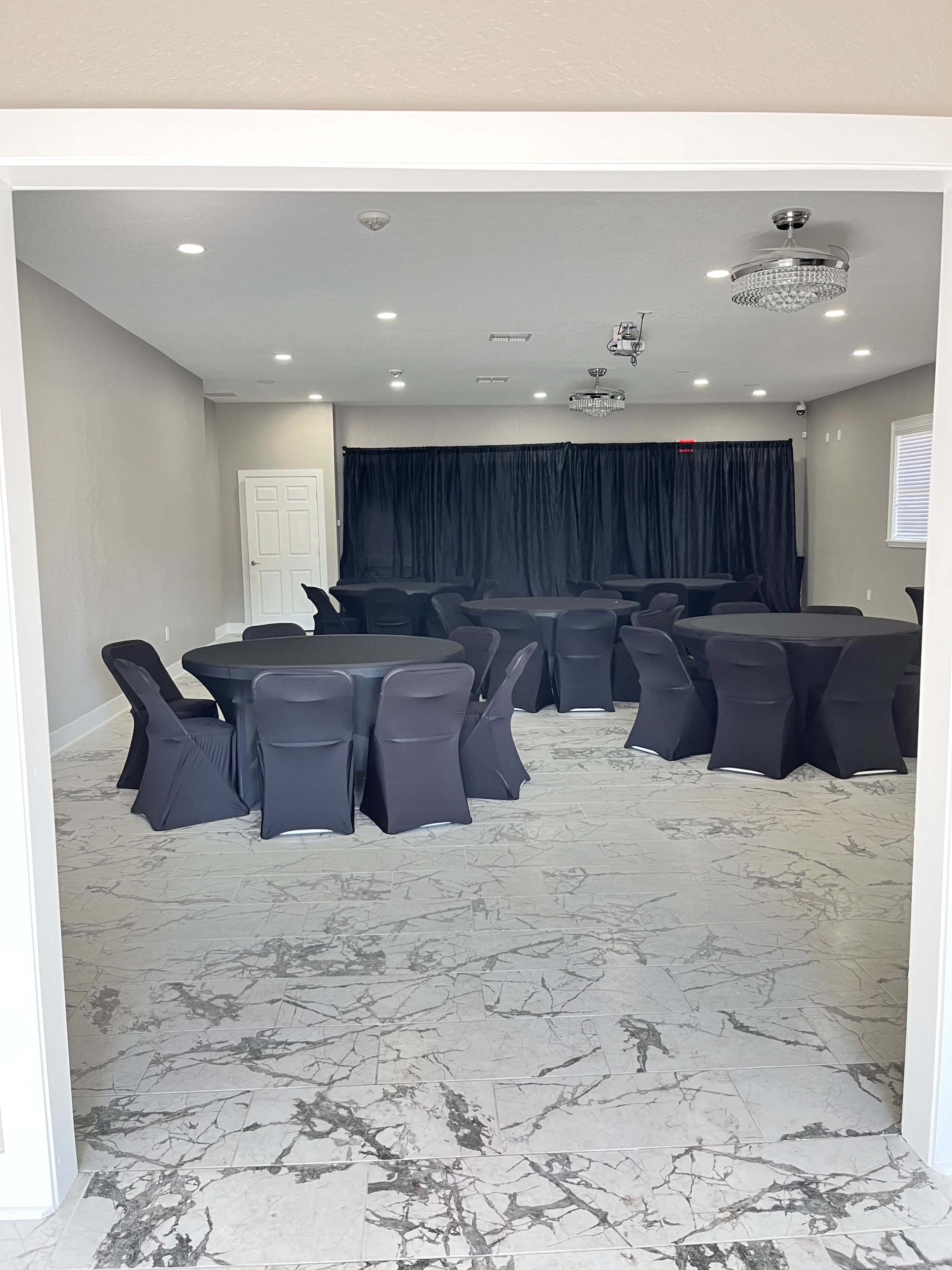 Luxury Event Space with Podcast & Spa Rooms Image in Auburndale, Auburndale, FL