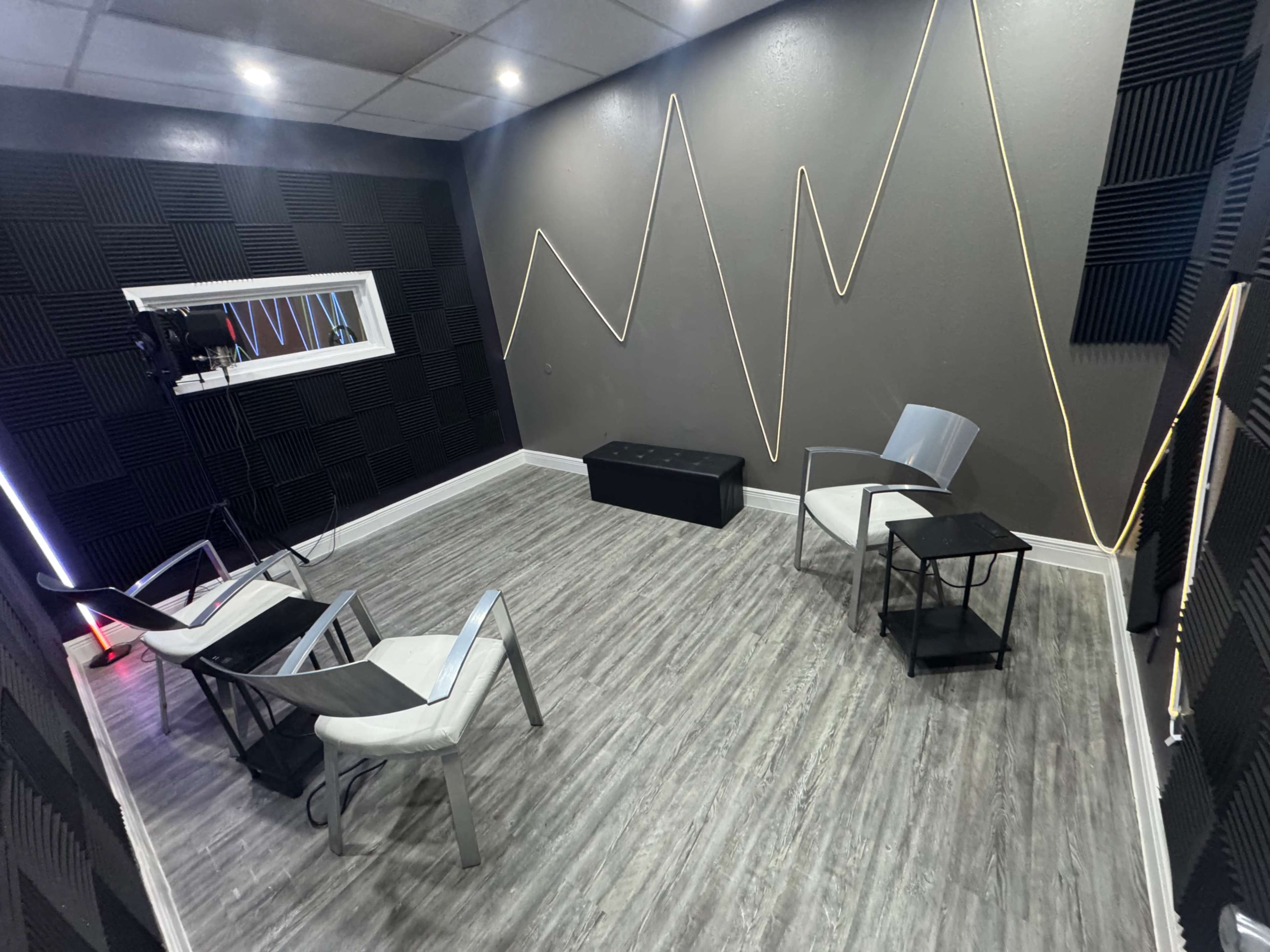 Studio Space For Hire Image in Cedar Ridge, Bryan, TX