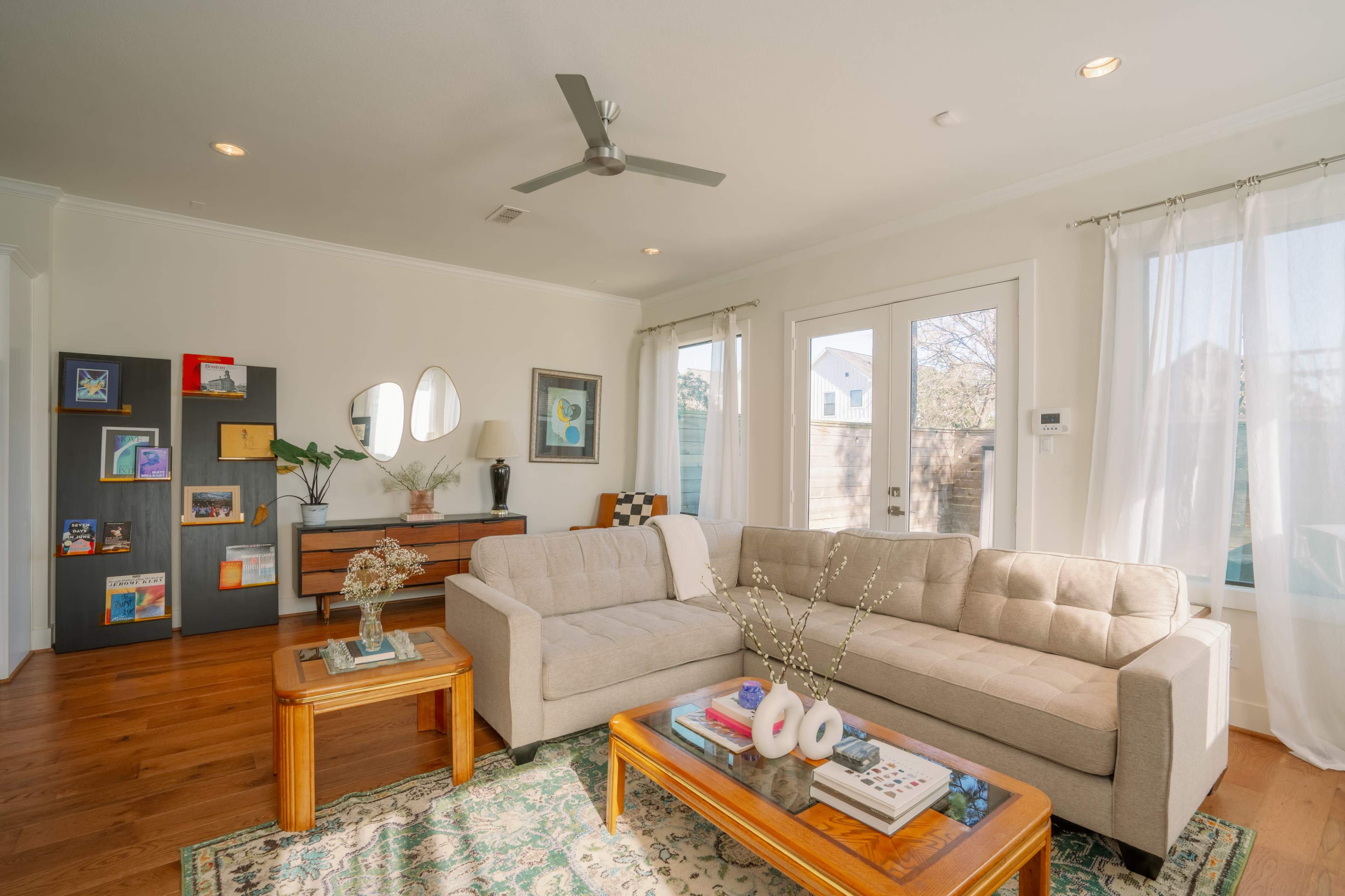 Houston House near Heights and Downtown Image in Ryon, Houston, TX