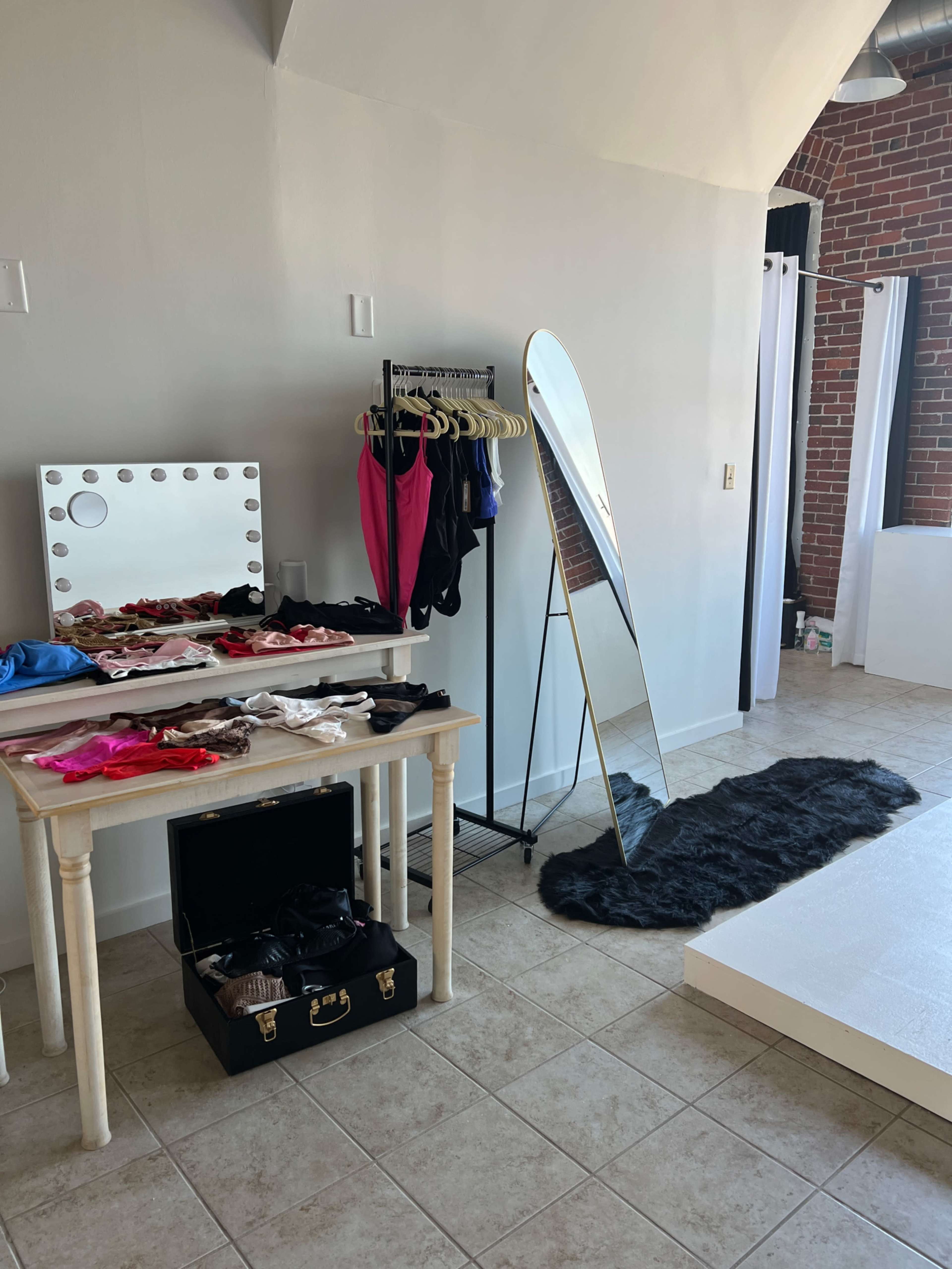 Natural Light Photography Studio with Exposed Brick Image in Lawrence, Lawrence, MA