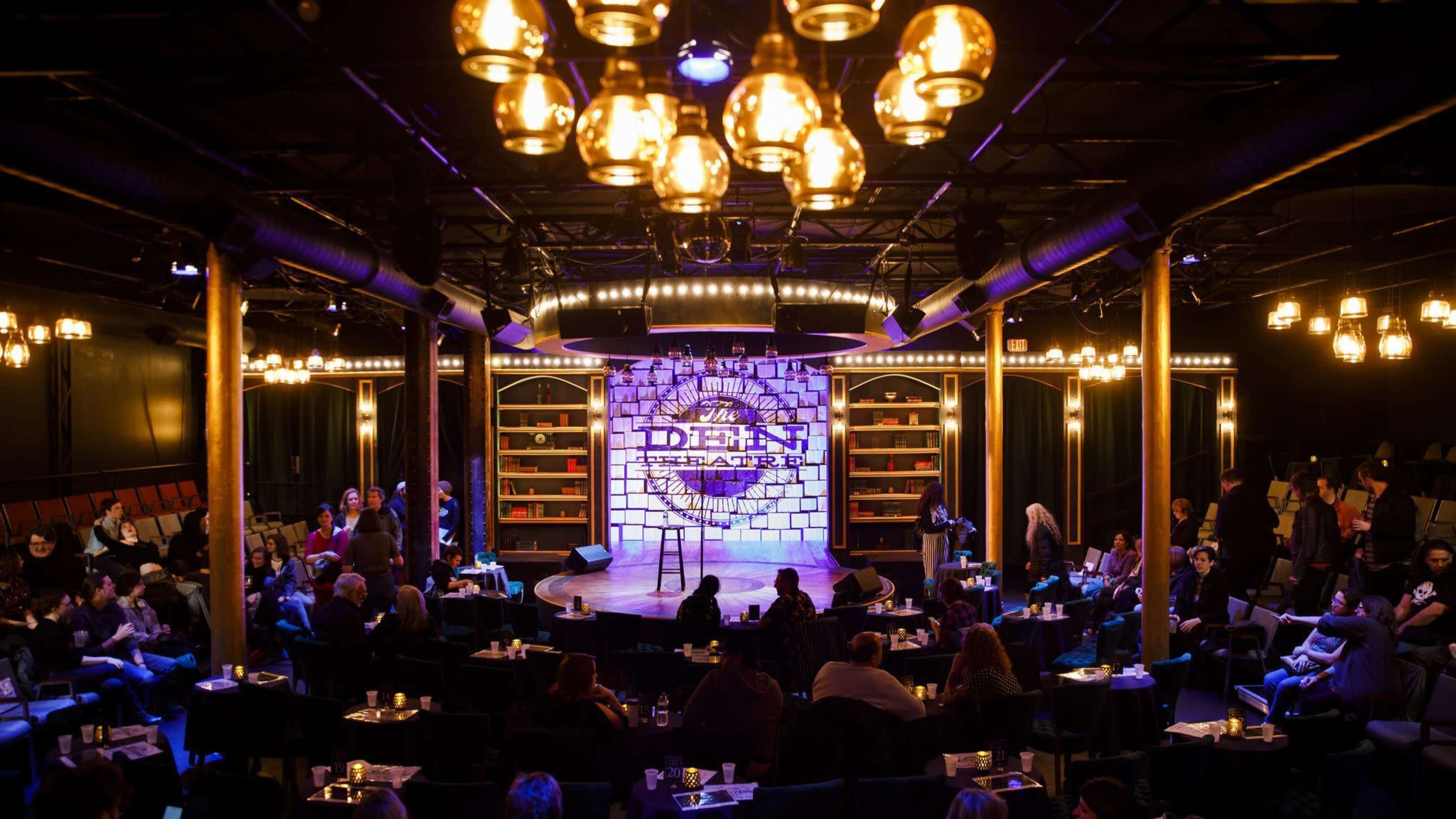 Theater in Wicker Park with 302 seats (or 187 with curtains) Image in West Town, Chicago, IL