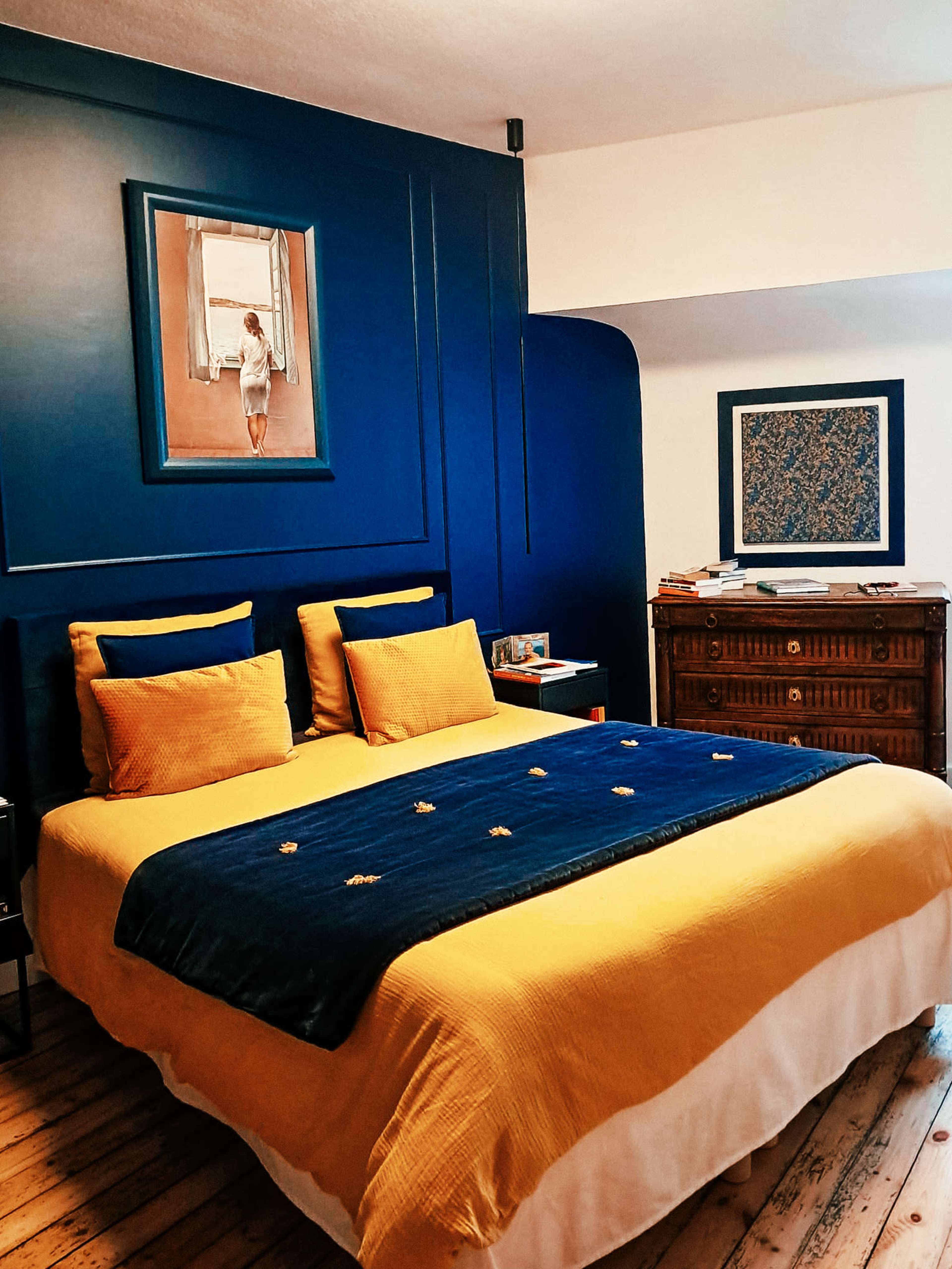 Appartement dans le style bohème chic au charme authentique Image in , Dinan