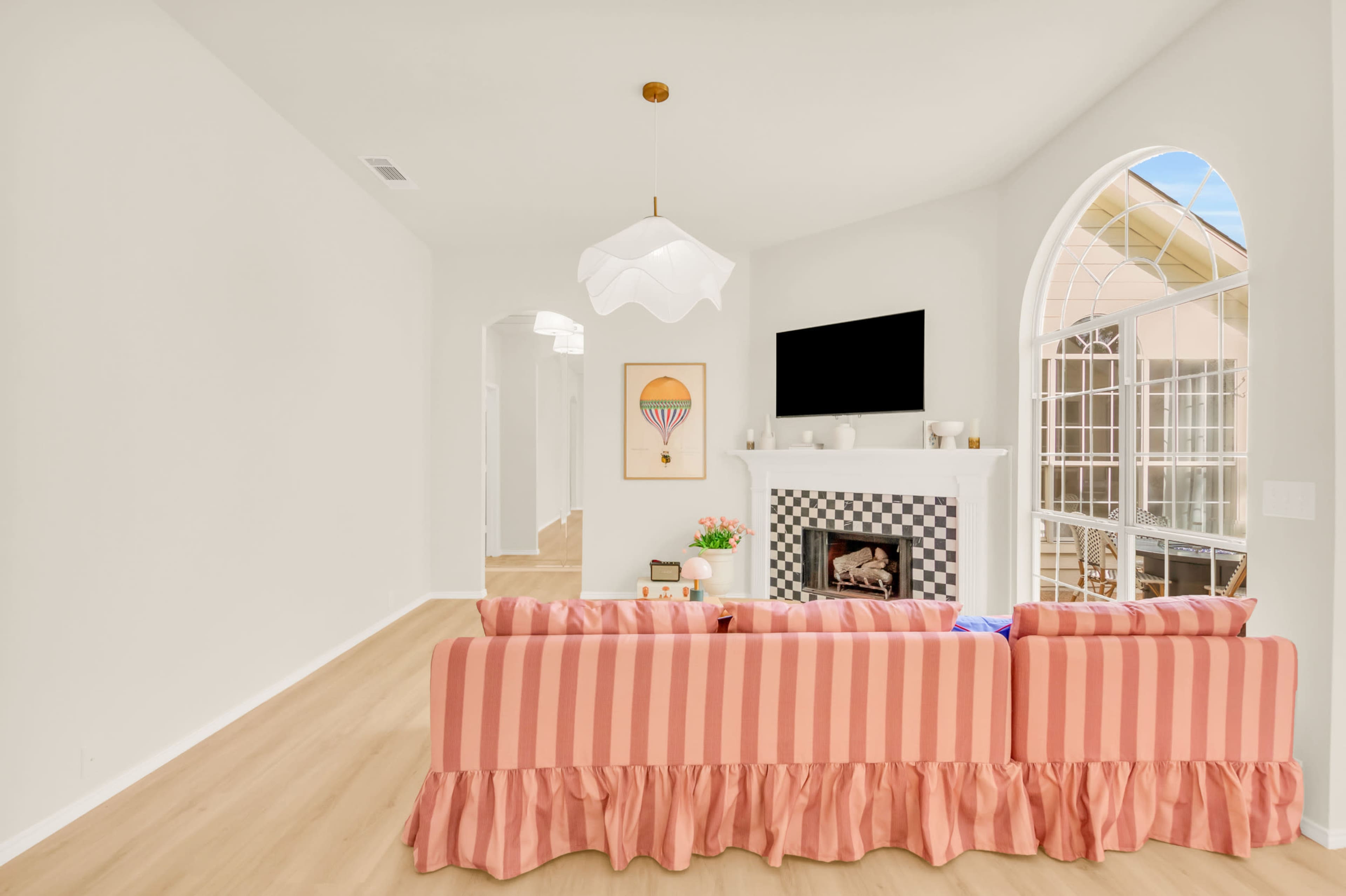 Private Frisco Cottage for Meetings & Off-Sites with Courtyard Lounge Image in Preston Vineyards, Frisco, TX