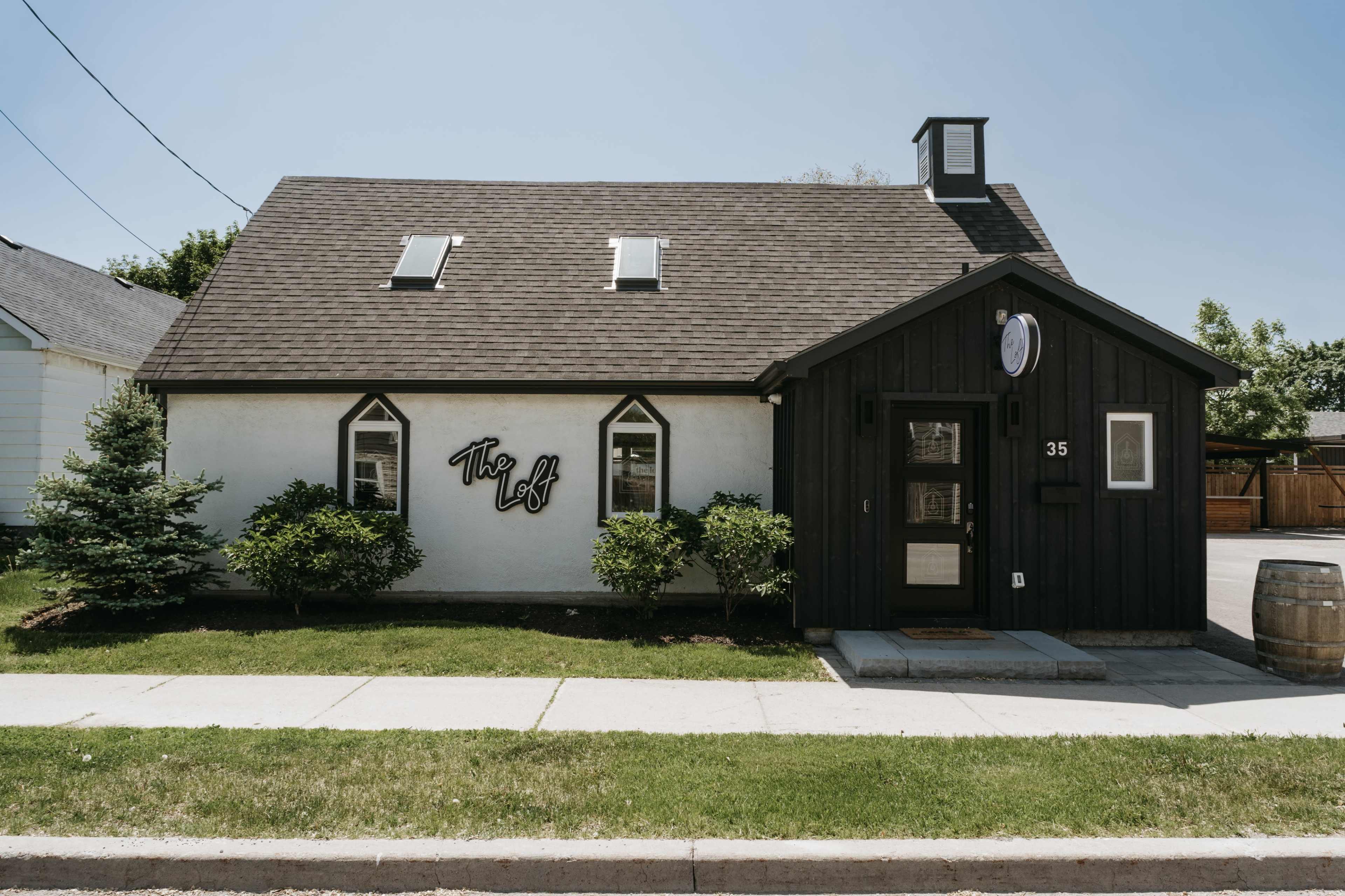 Industrial Loft/Office close to waterfront and downtown Image in Belleville, Belleville, ON