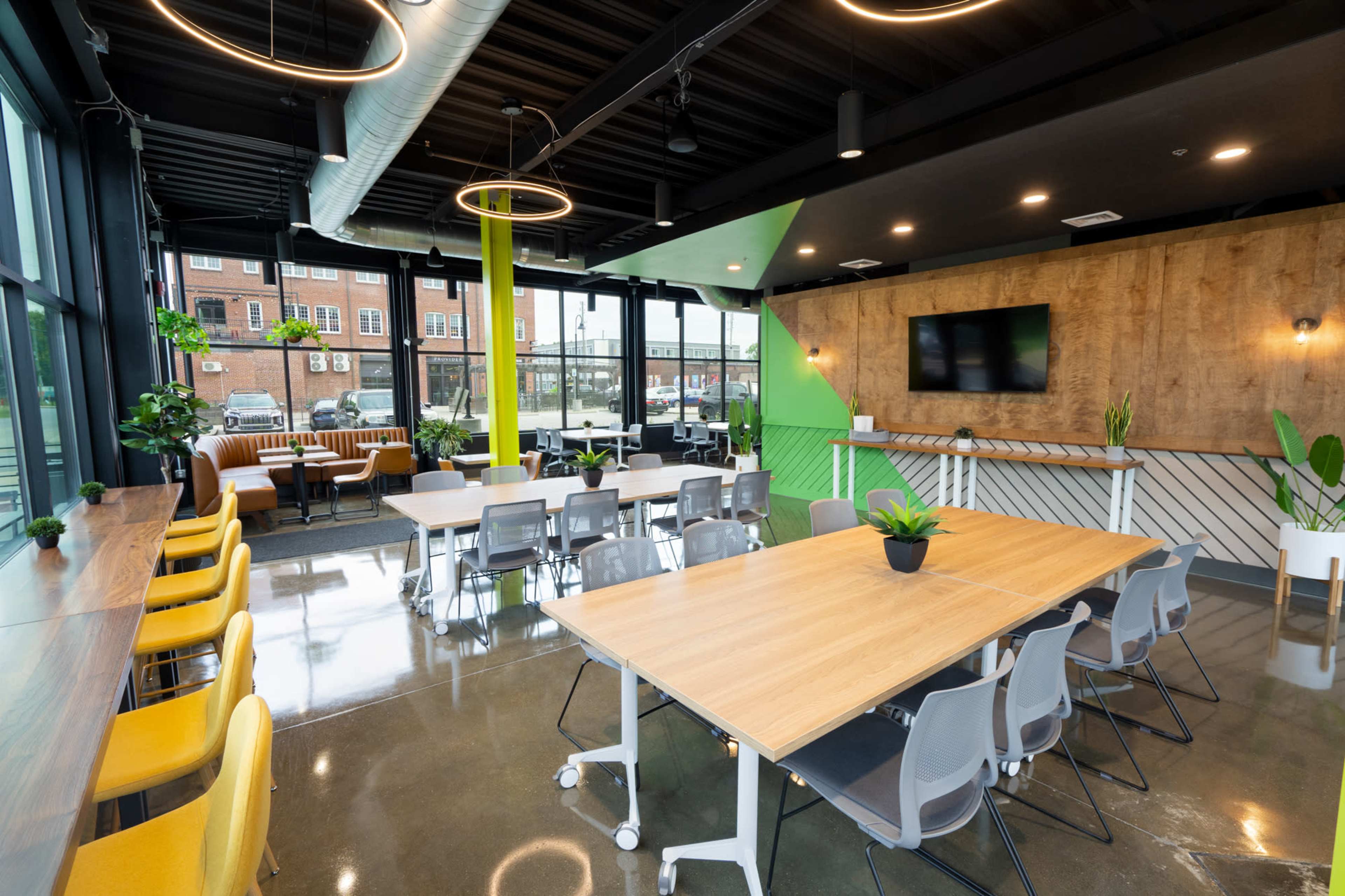 Downtown Light and Airy Event and Meeting Space Image in Hillside, Indianapolis, IN