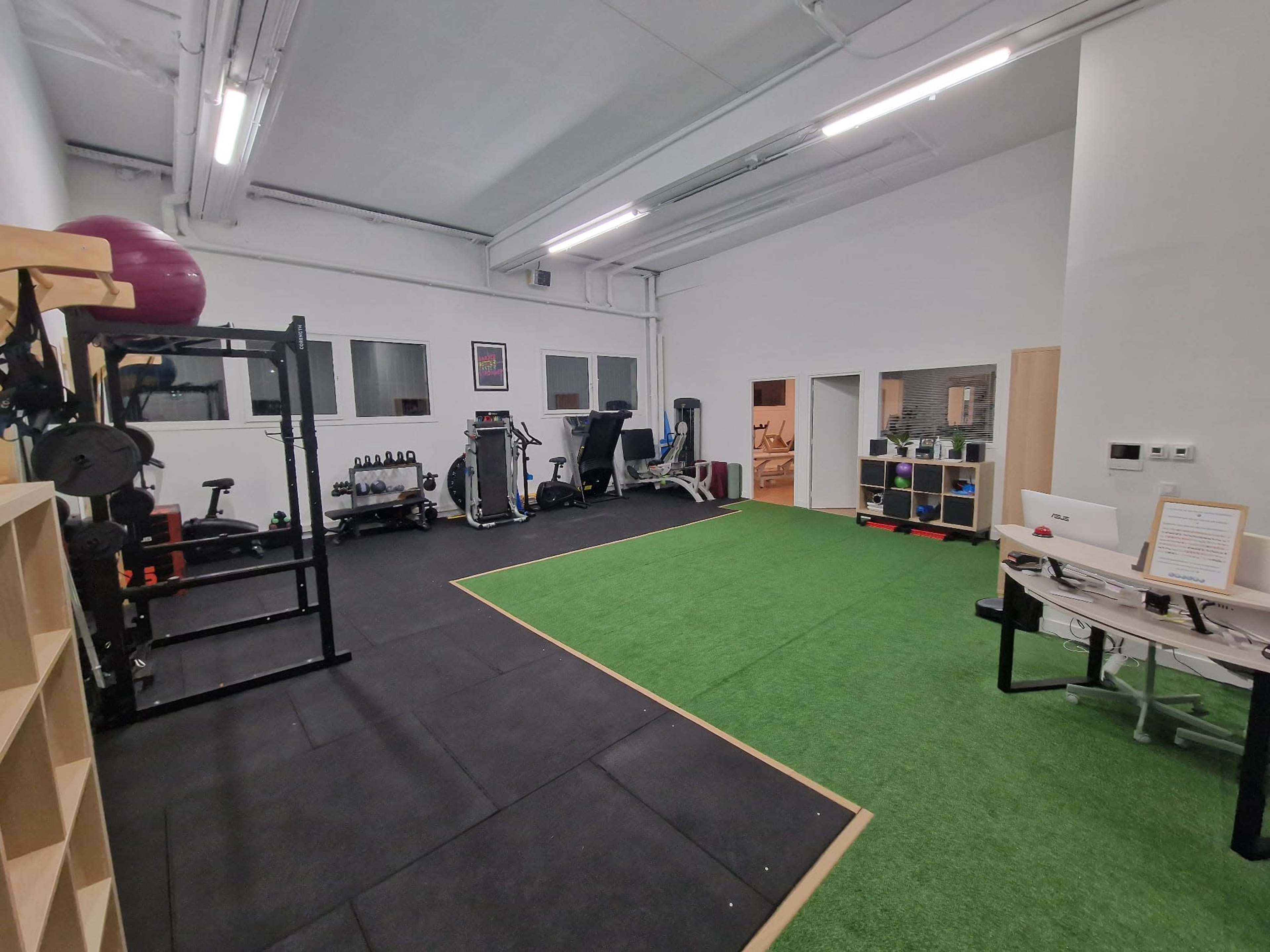 Studio de fitness/yoga Image in , Maisons-Alfort, 