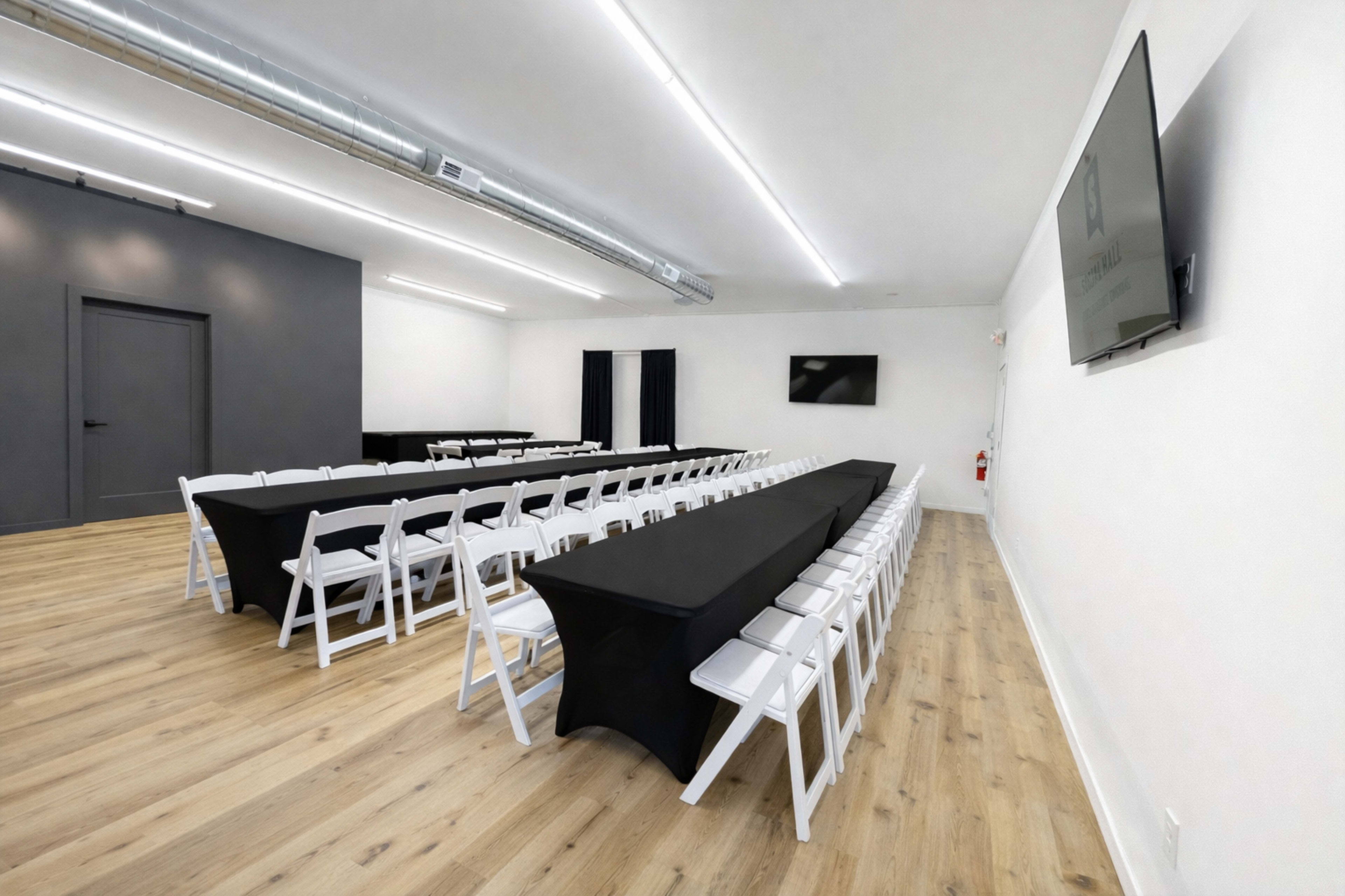 Versatile Event Hall for Celebrations & Meetings Image in St. John Township, Dyer, IN, IN